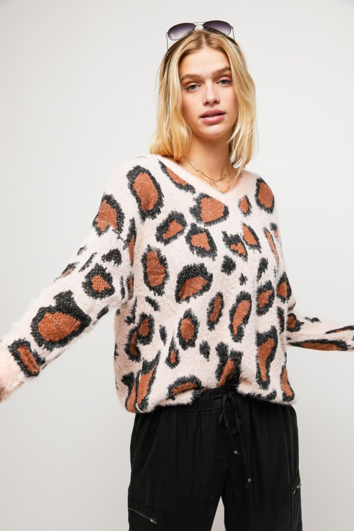 V Neck Animal Print Pull Over Sweater