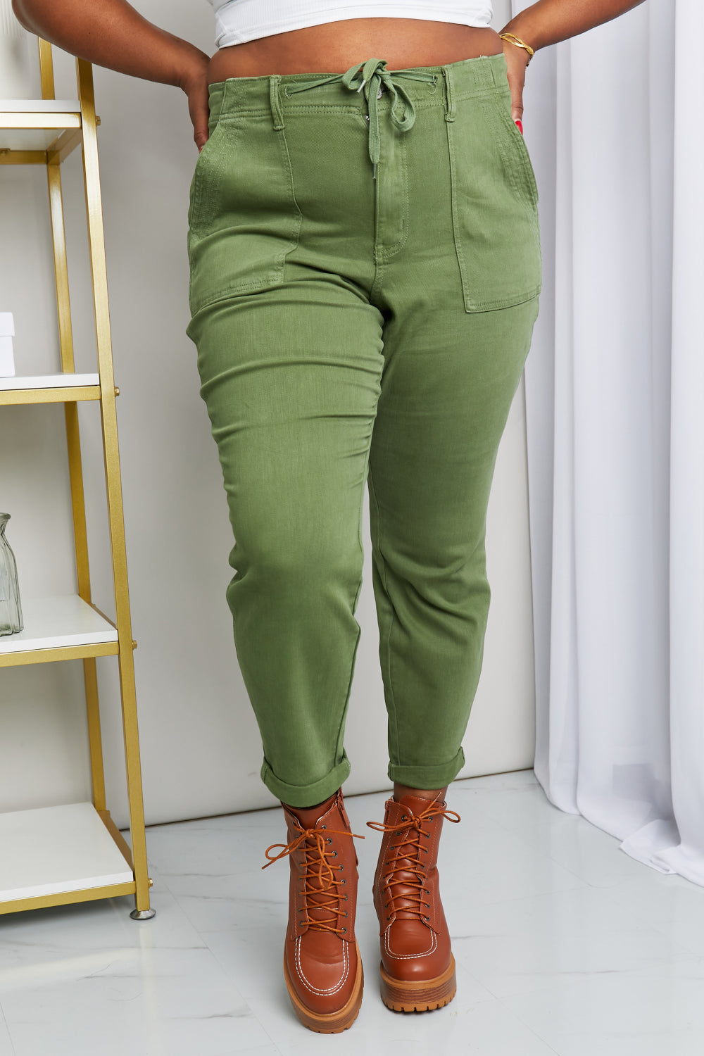 Judy Blue Drawstring Waist Jogger Jeans