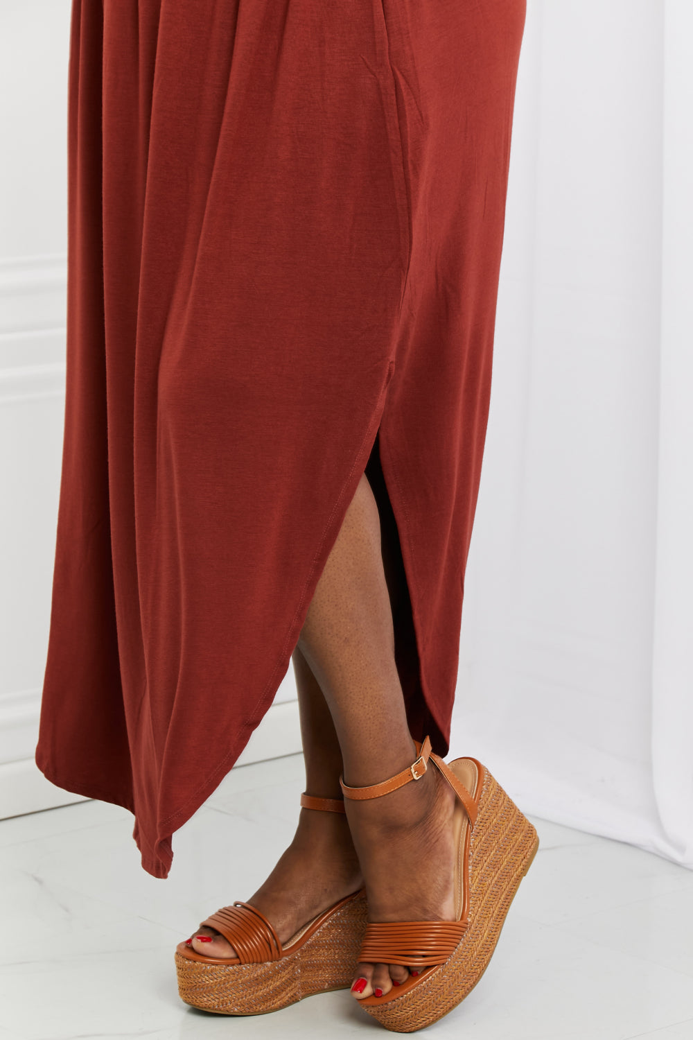 It's My Time Side Scoop Scrunch Skirt - Dark Rust