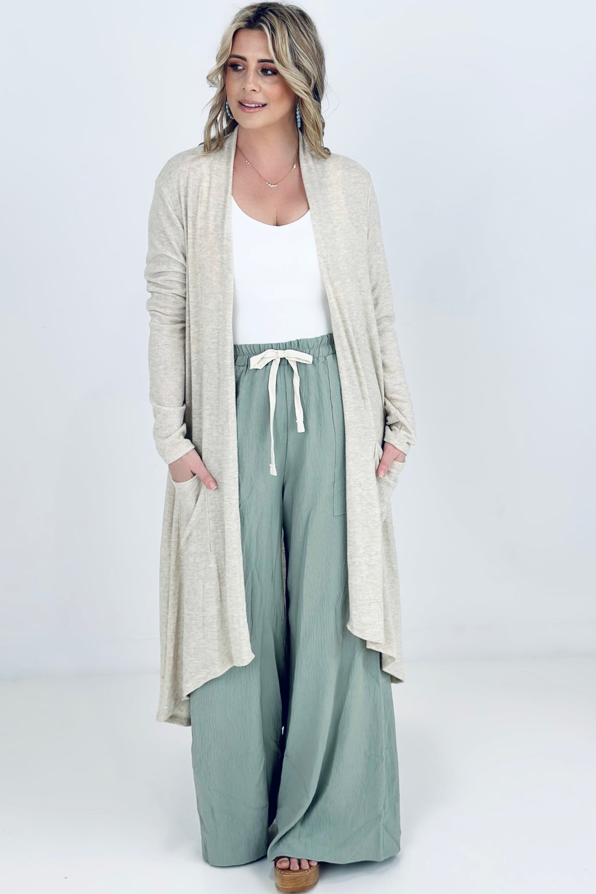 Sage Solid Wide Leg Pants