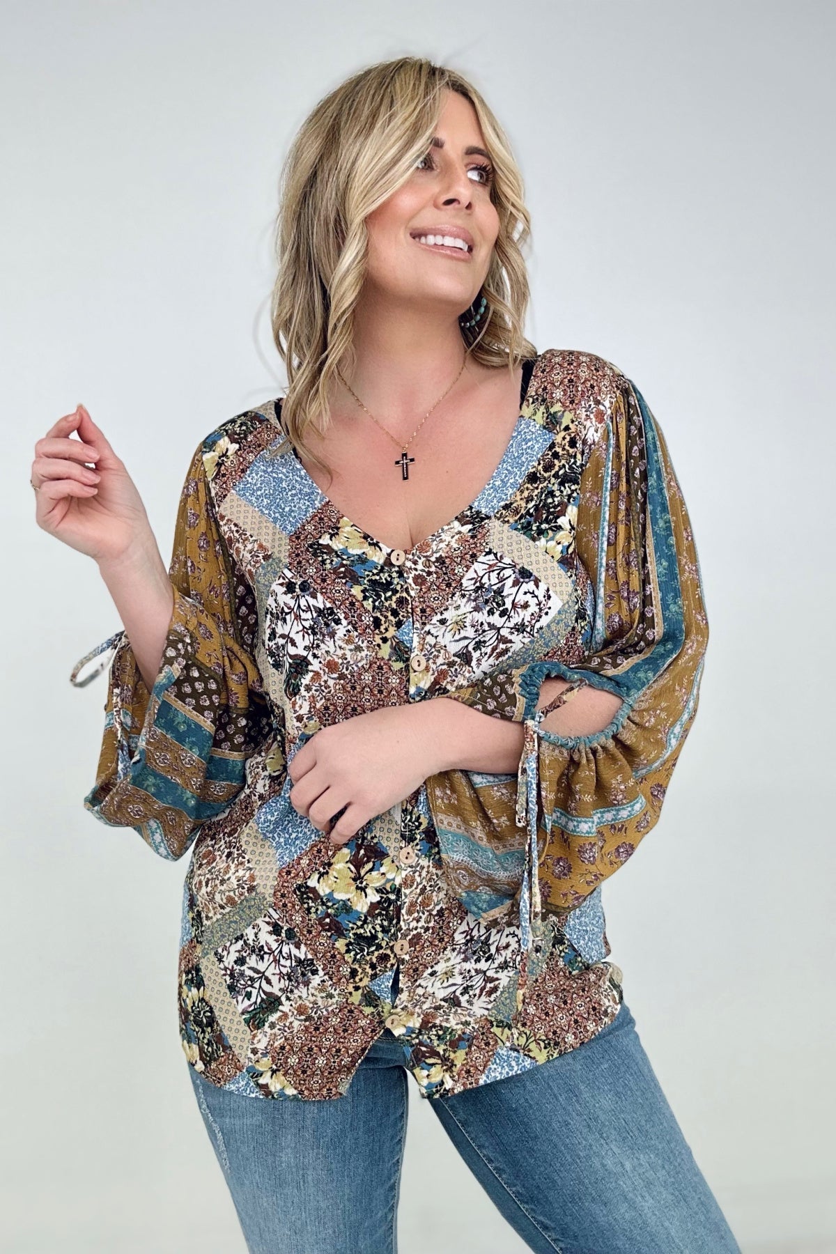 Floral Print Woven W/Stripe Ruched Sleeves Top