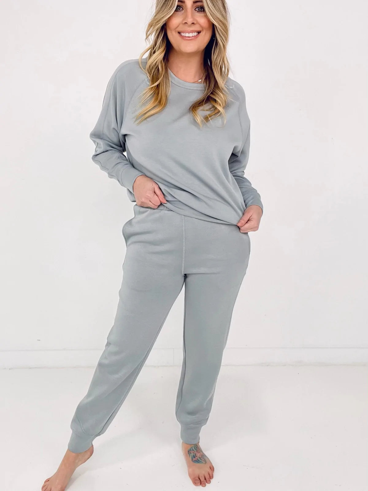 Mono B Elevated Contrast Seam Joggers