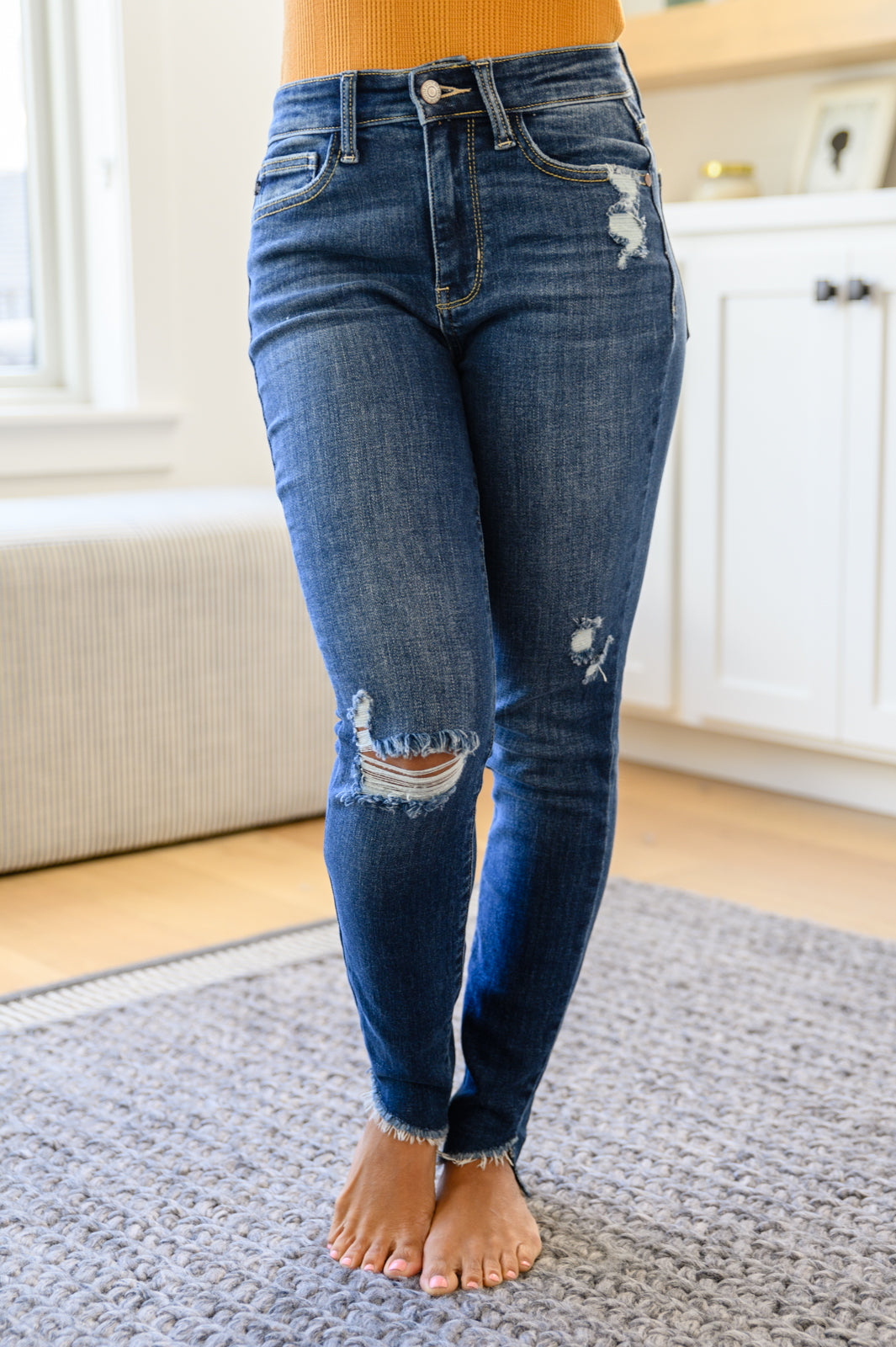 Judy Blue Slanted Raw Hem Skinny Jeans
