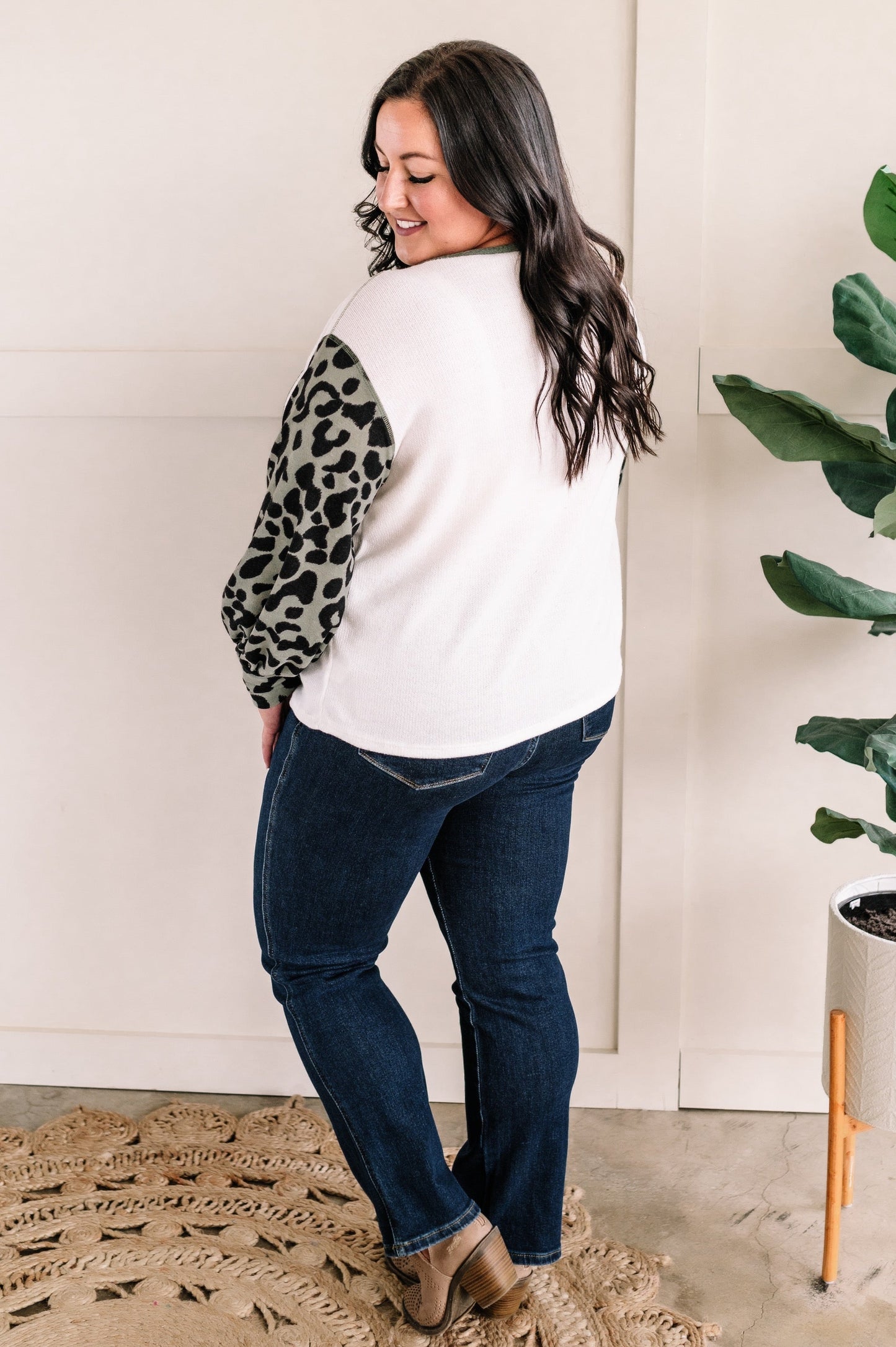 Color Block Long Sleeve Top In Sage & Leopard