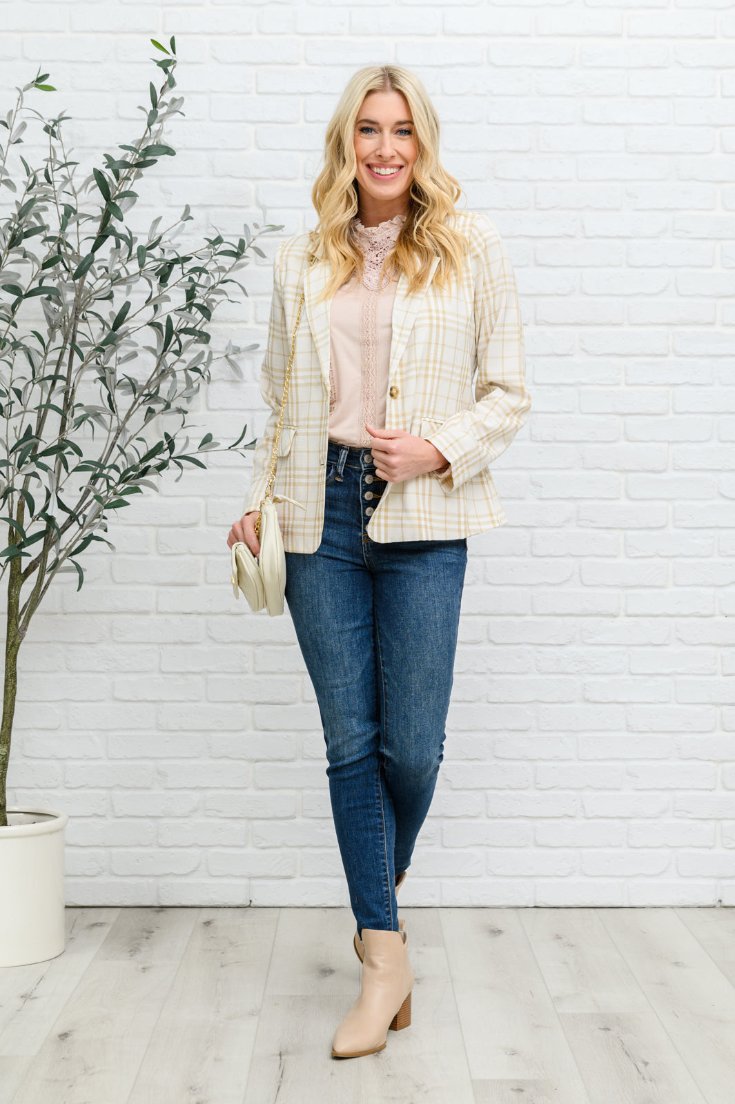 Judy Blue Hi-Rise Button Fly Cut Off Skinny