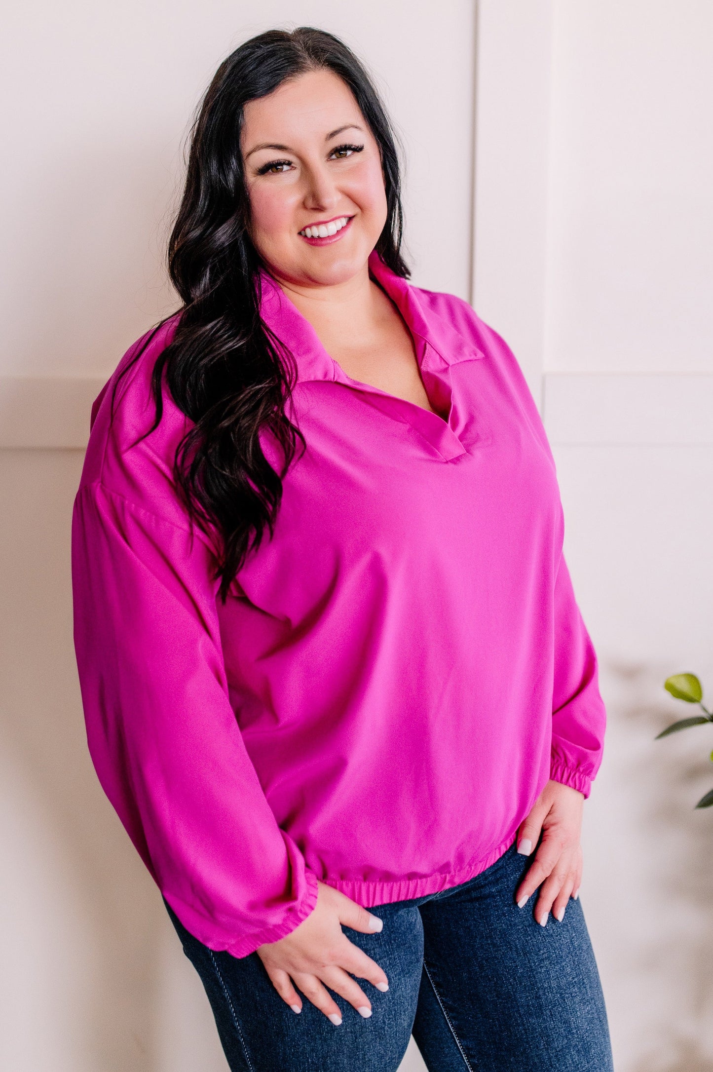 Collared Sporty Athletic Top In Bright Fuchsia