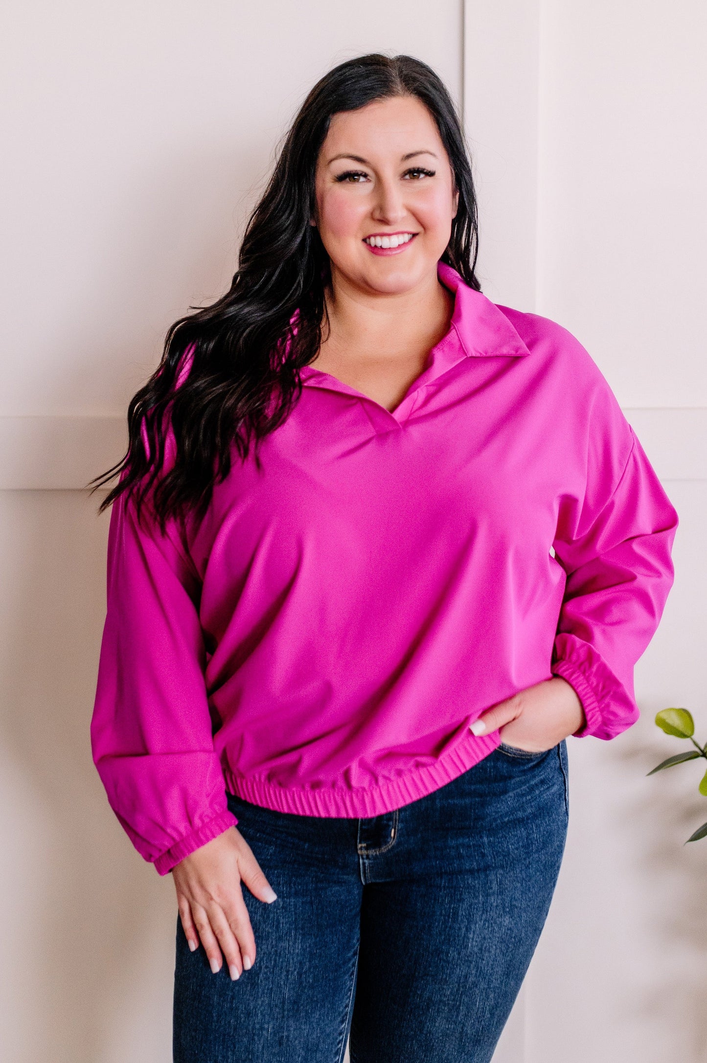 Collared Sporty Athletic Top In Bright Fuchsia