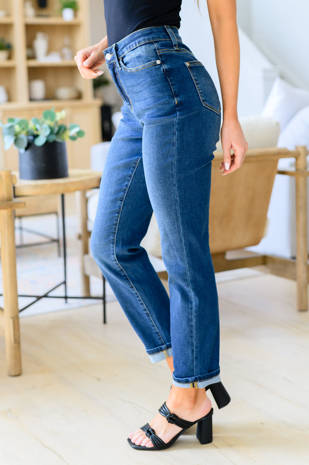 RESTOCK Judy Blue Cool Denim Boyfriend Jeans