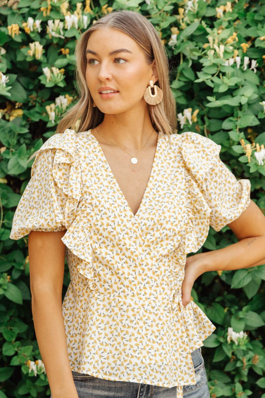 Folksong Floral Top in Yellow