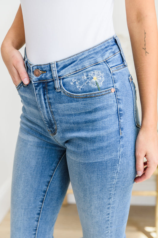 Judy Blue Hi-waisted Dandelion Skinnies