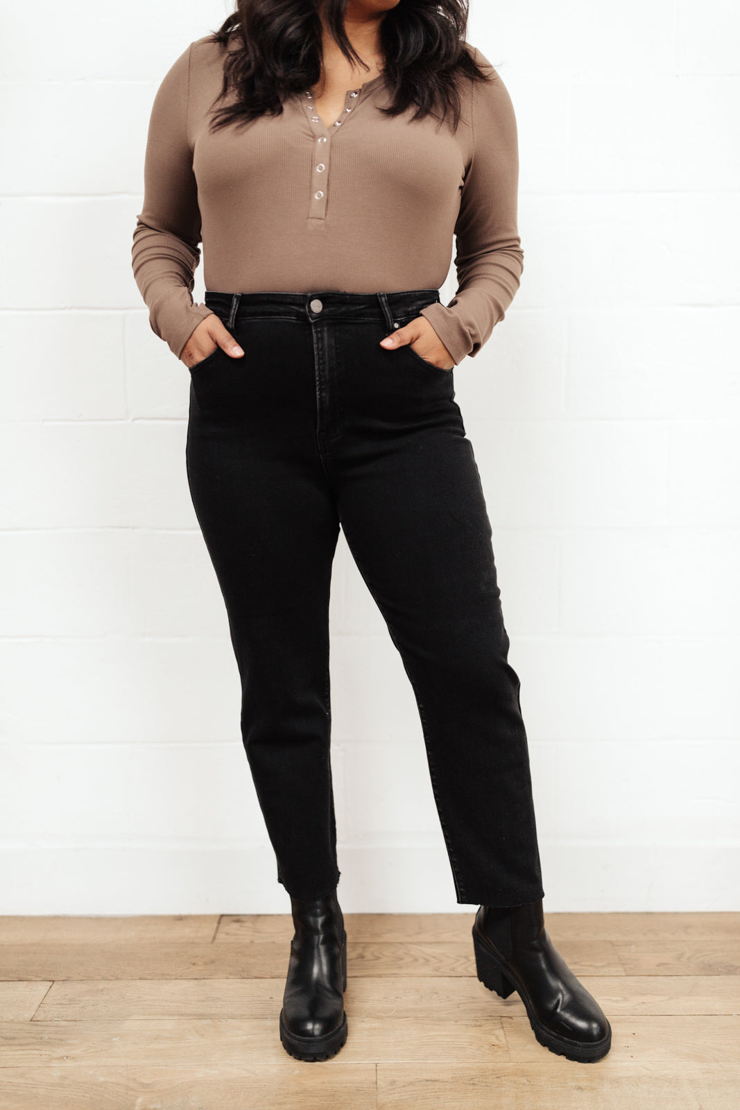 RISEN High Waist Mom Fit Jeans In Black