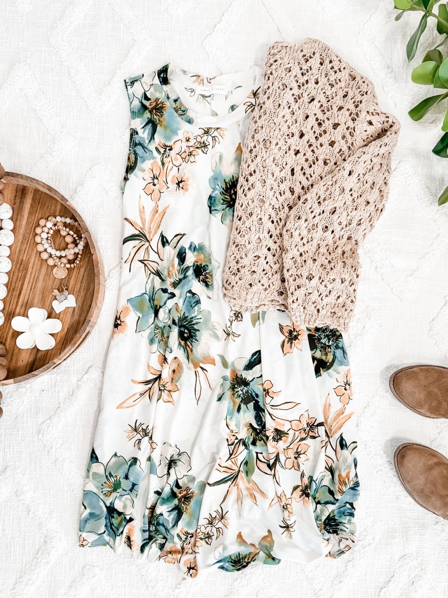 Sleeveless Shift Dress With Pockets In Teal, Yellow & Ivory Florals