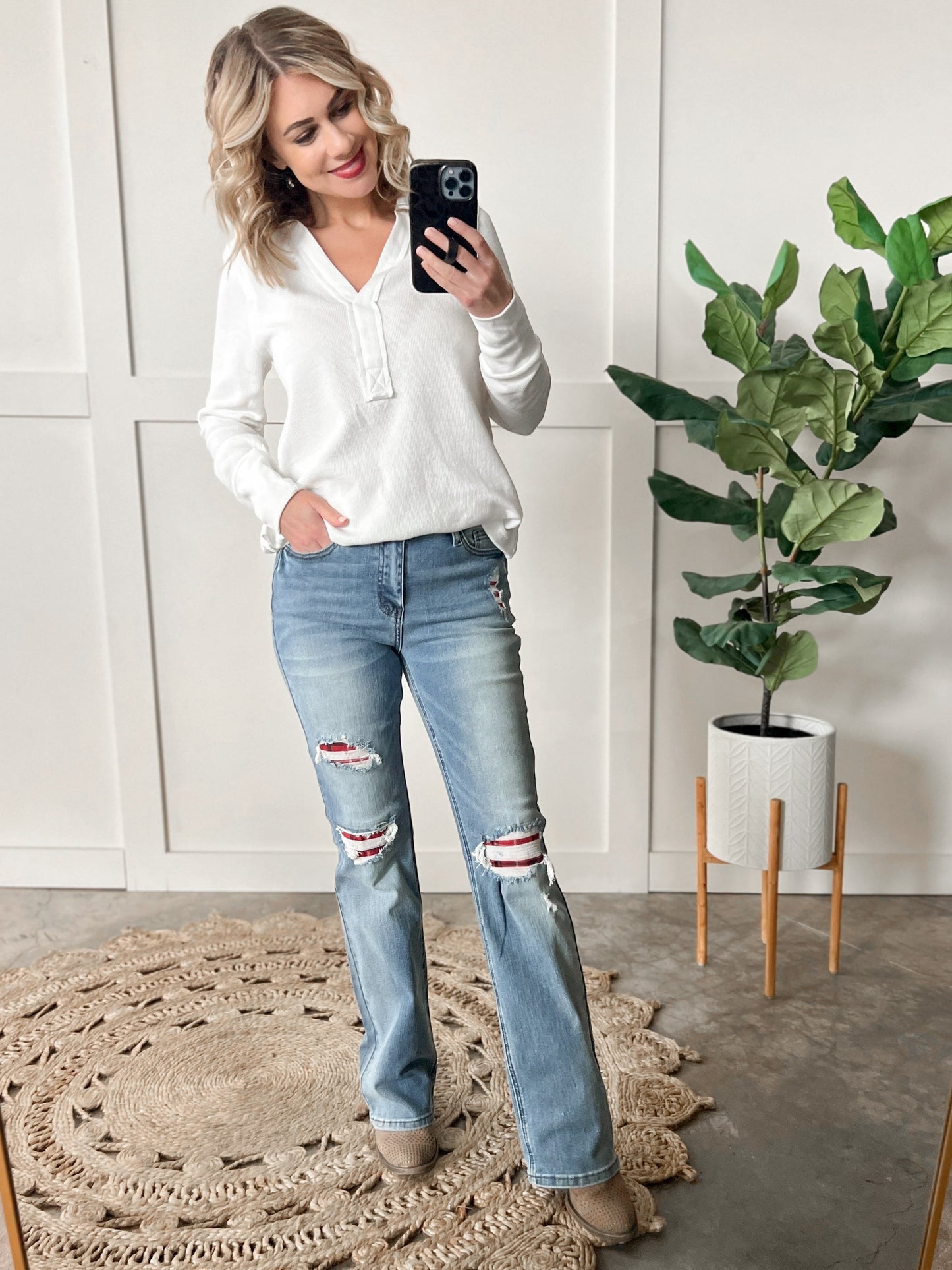 Collared Long Sleeve Thermal Knit Top In White