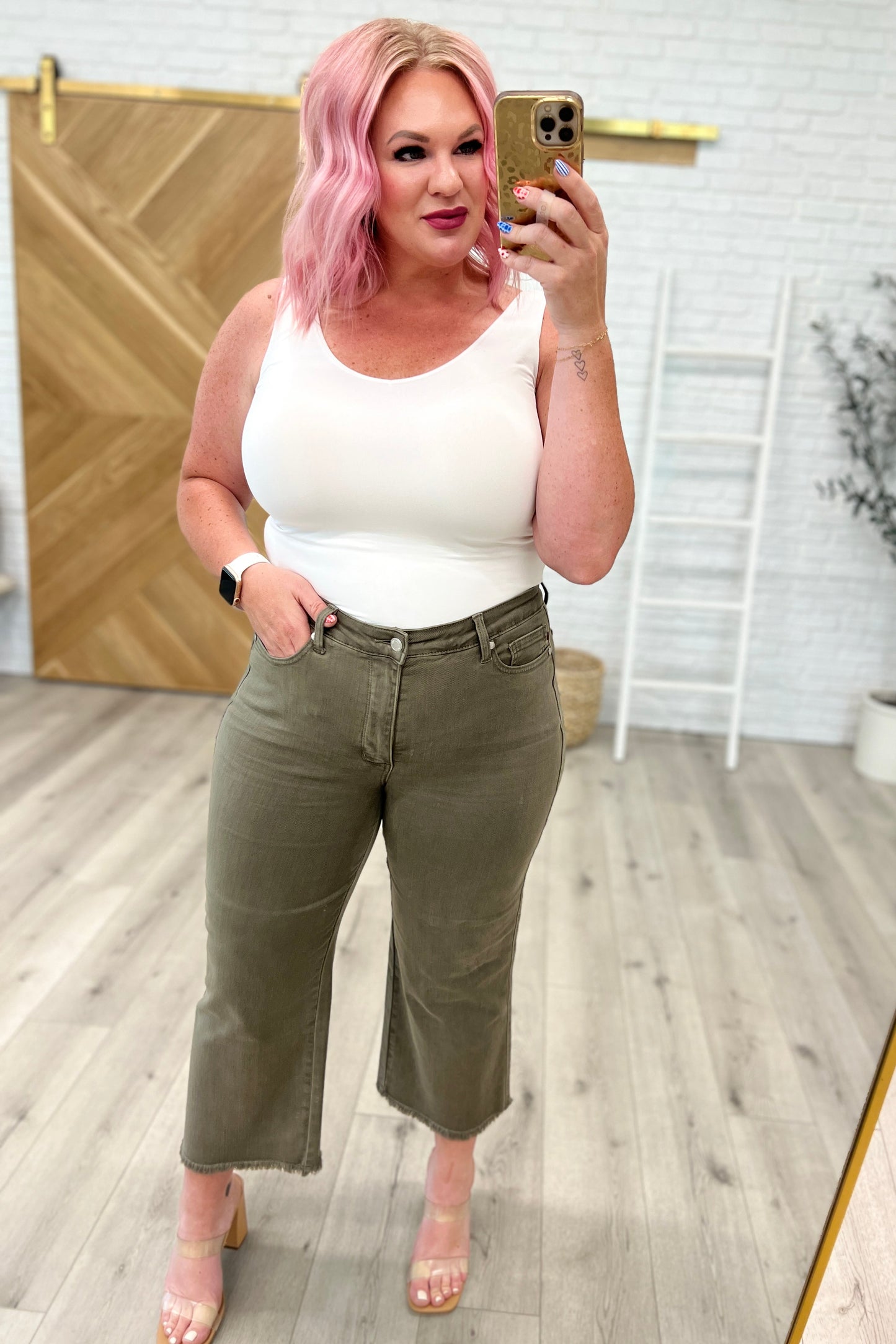 Judy Blue Wide Leg Crop Jeans in Olive