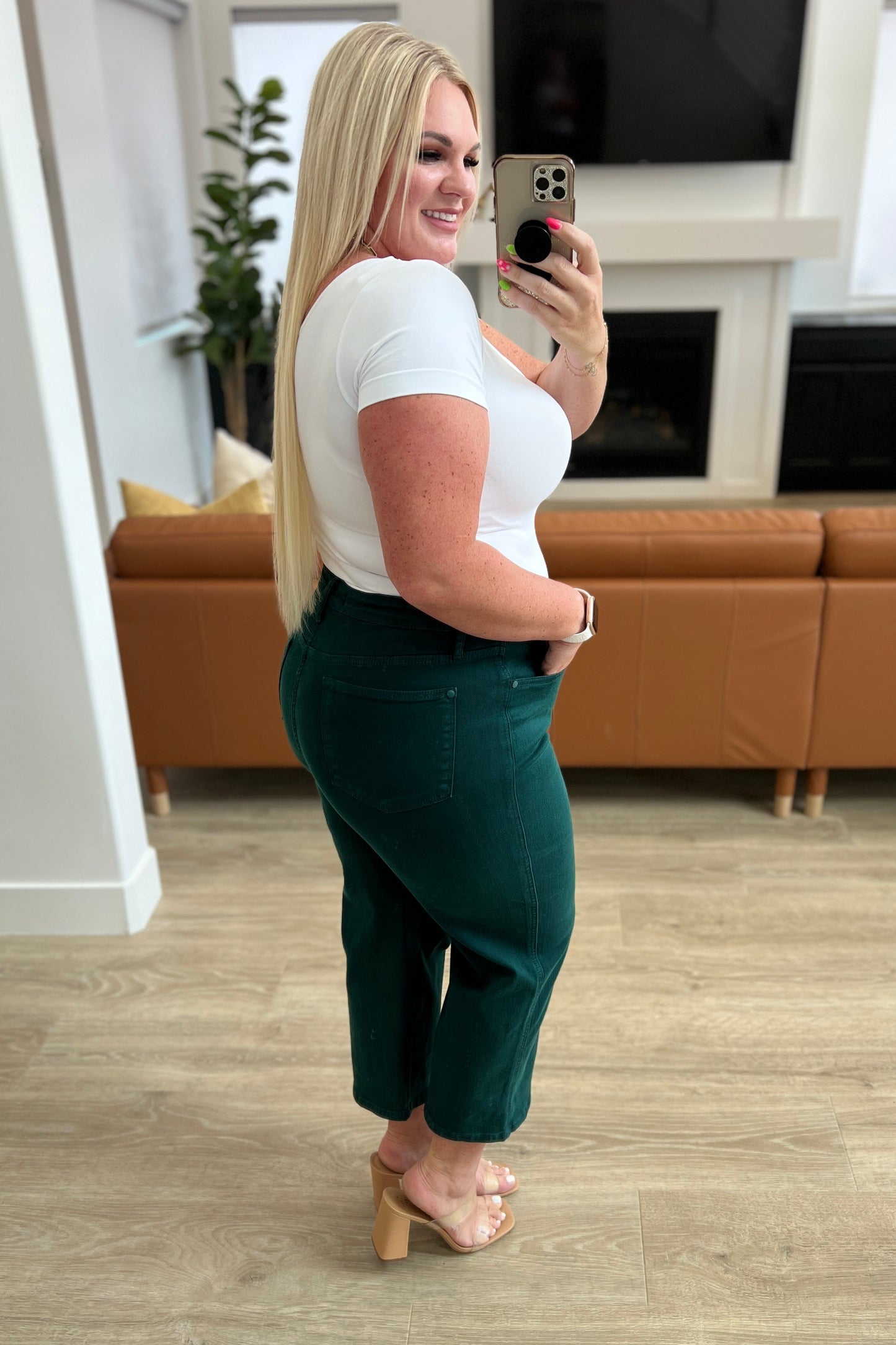 Judy Blue High Rise Tummy Control Wide Leg Crop Jeans in Teal