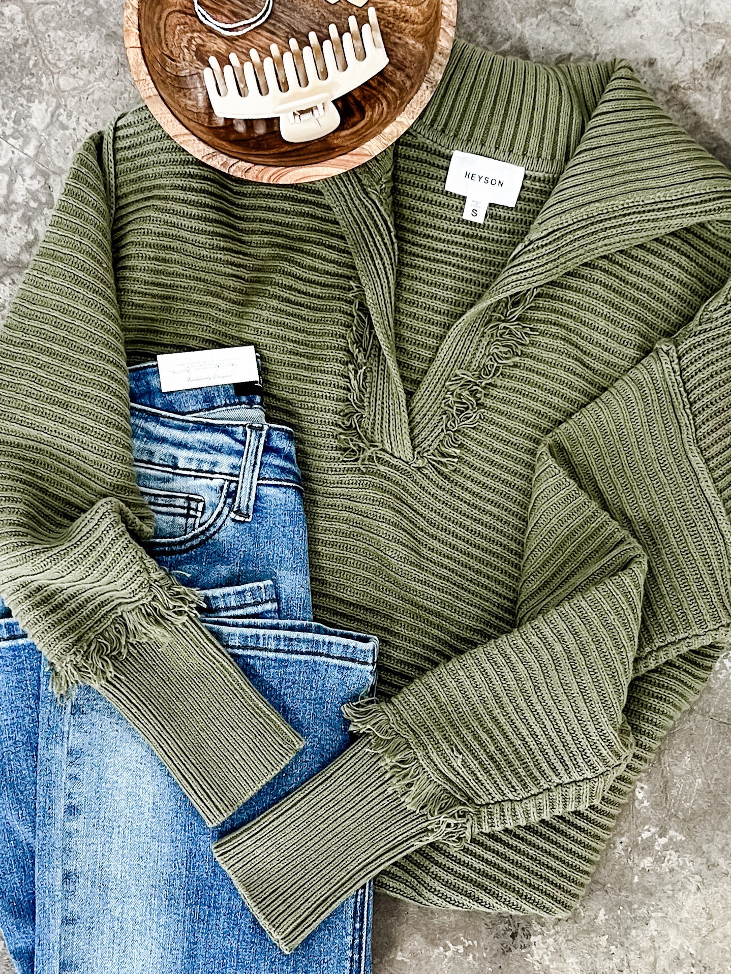 Collared Sweater With Fray Detail In Olive