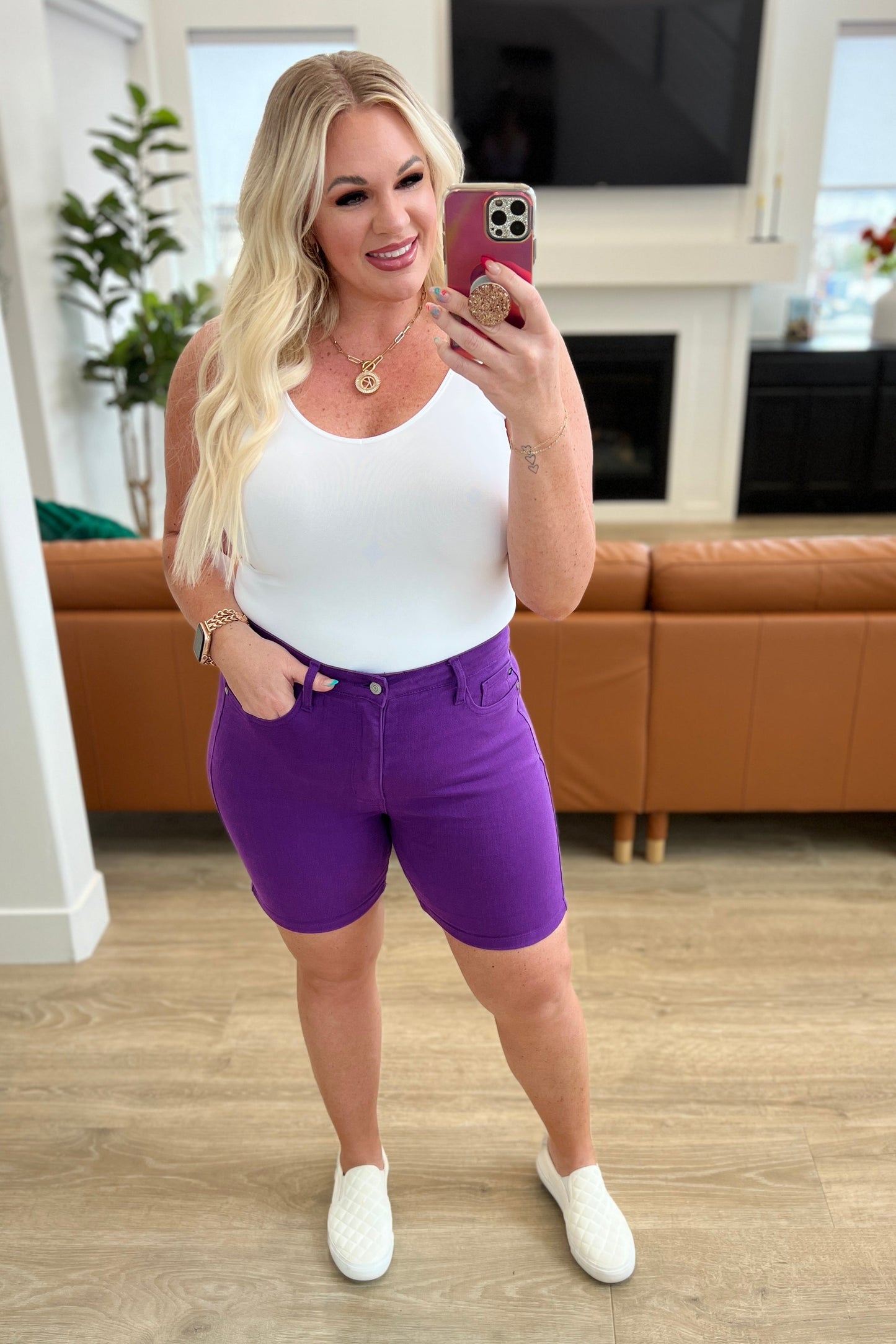 Judy Blue Tummy Control Cuffed Shorts in Purple