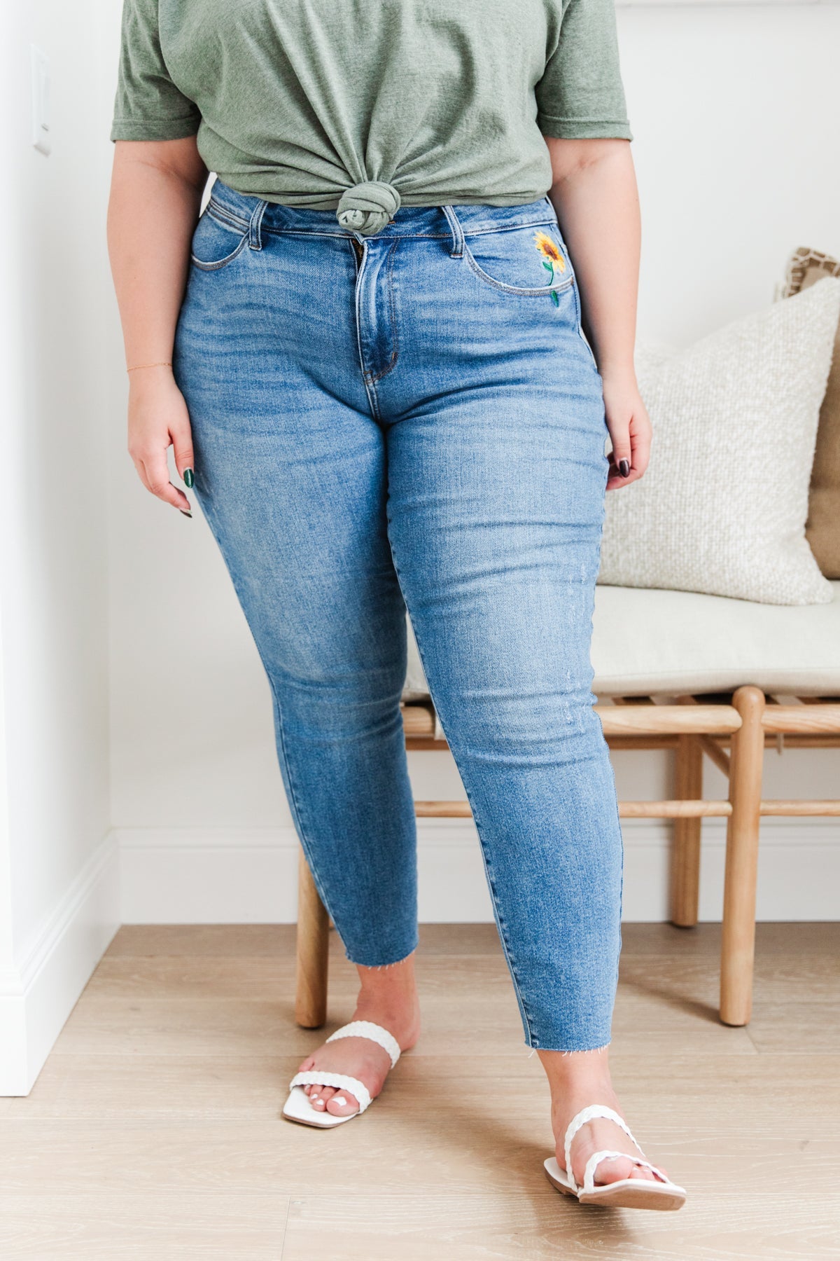 Judy Blue Sunflower Embroidery Jeans