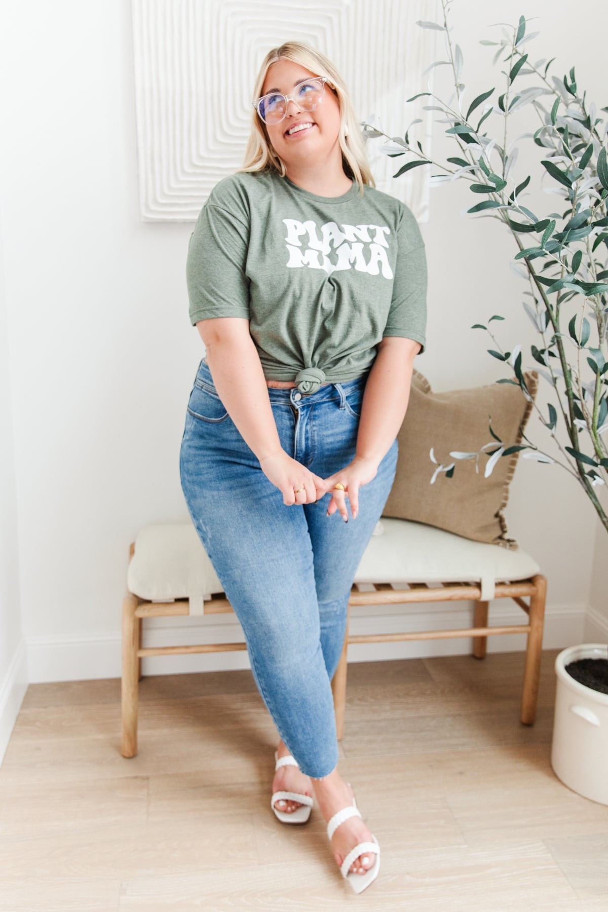 Judy Blue Sunflower Embroidery Jeans