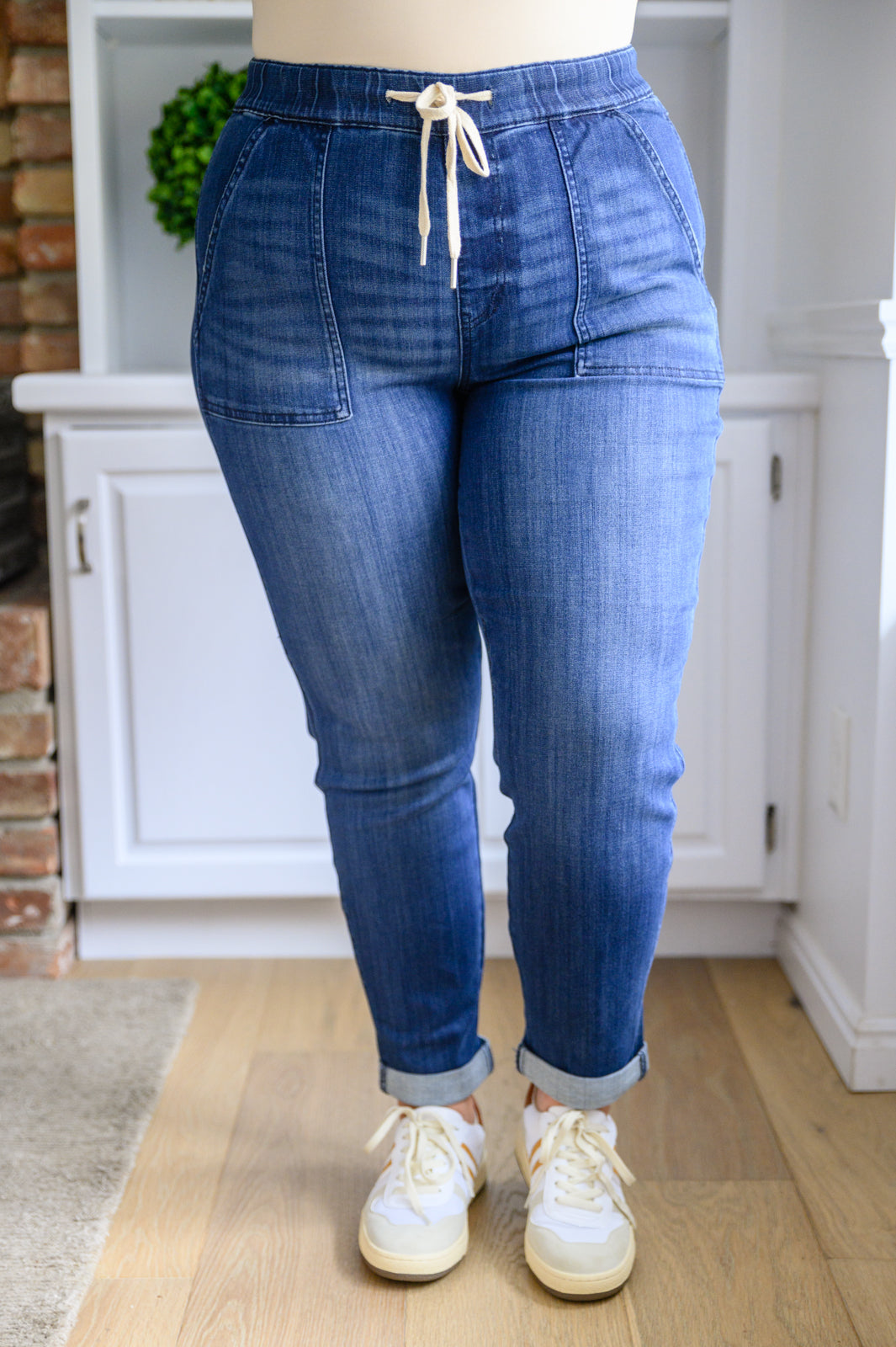 Judy Blue Pull On Jogger Jeans