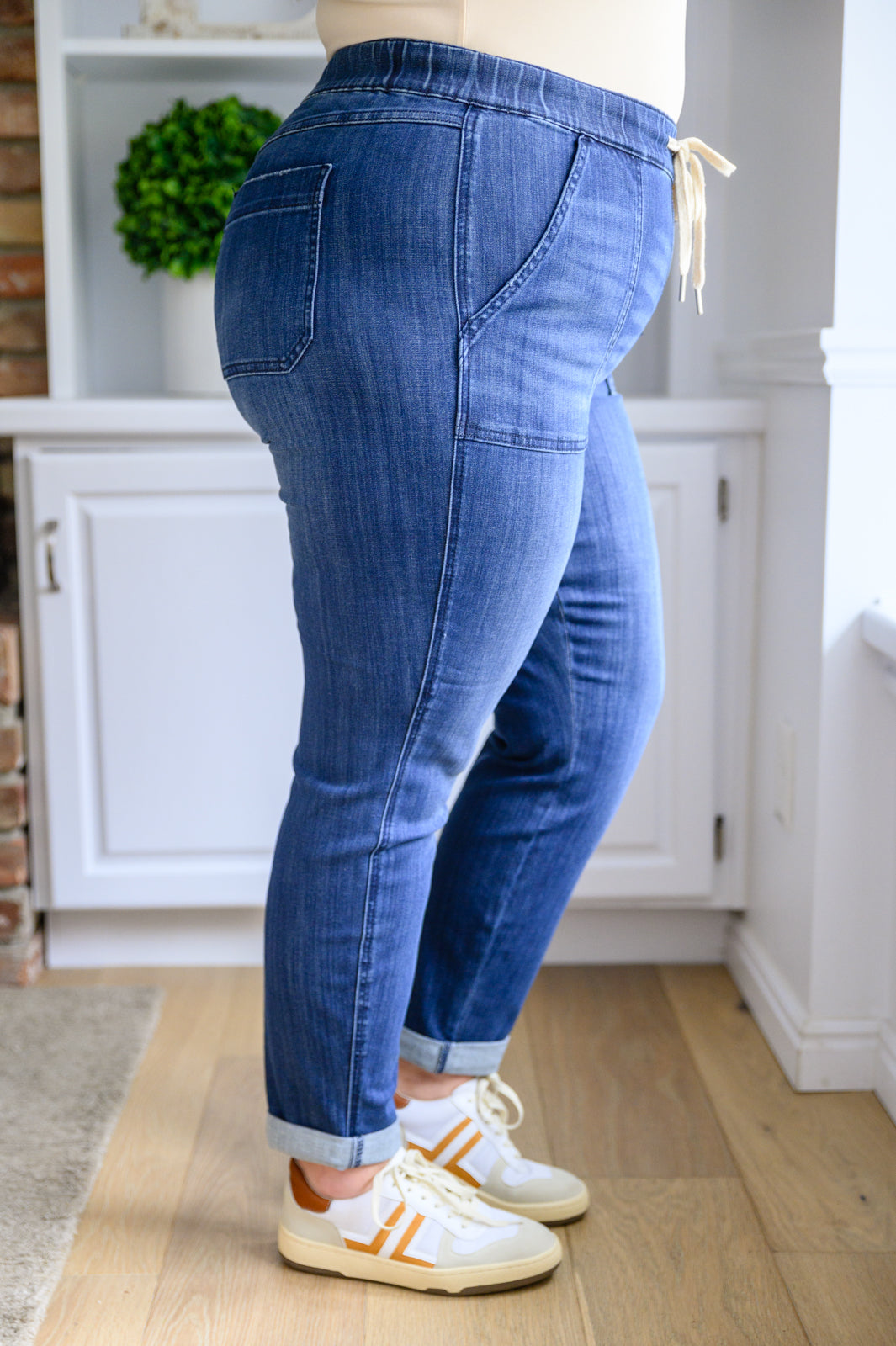 Judy Blue Pull On Jogger Jeans