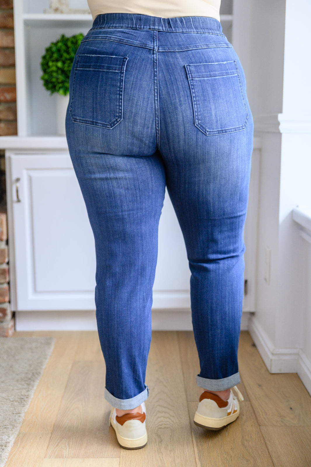 Judy Blue Pull On Jogger Jeans