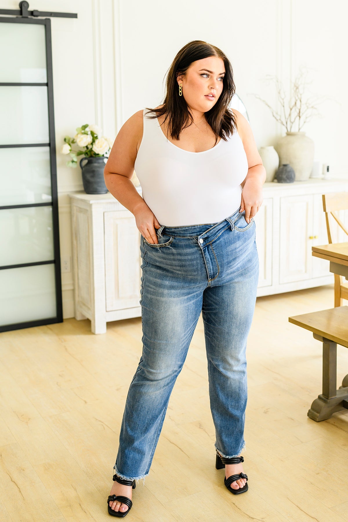 Judy Blue Crossover Straight Leg Dad Jeans