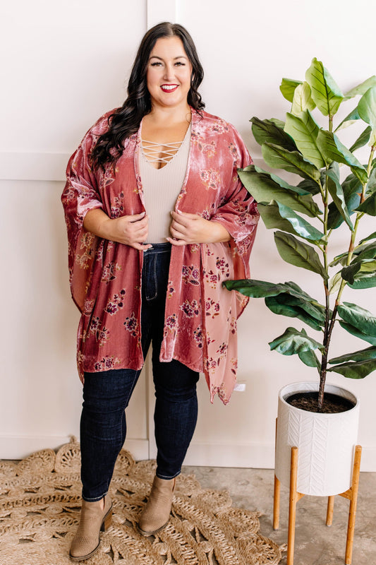 Ultra Soft Velvet Floral Kimono In Dusty Pink