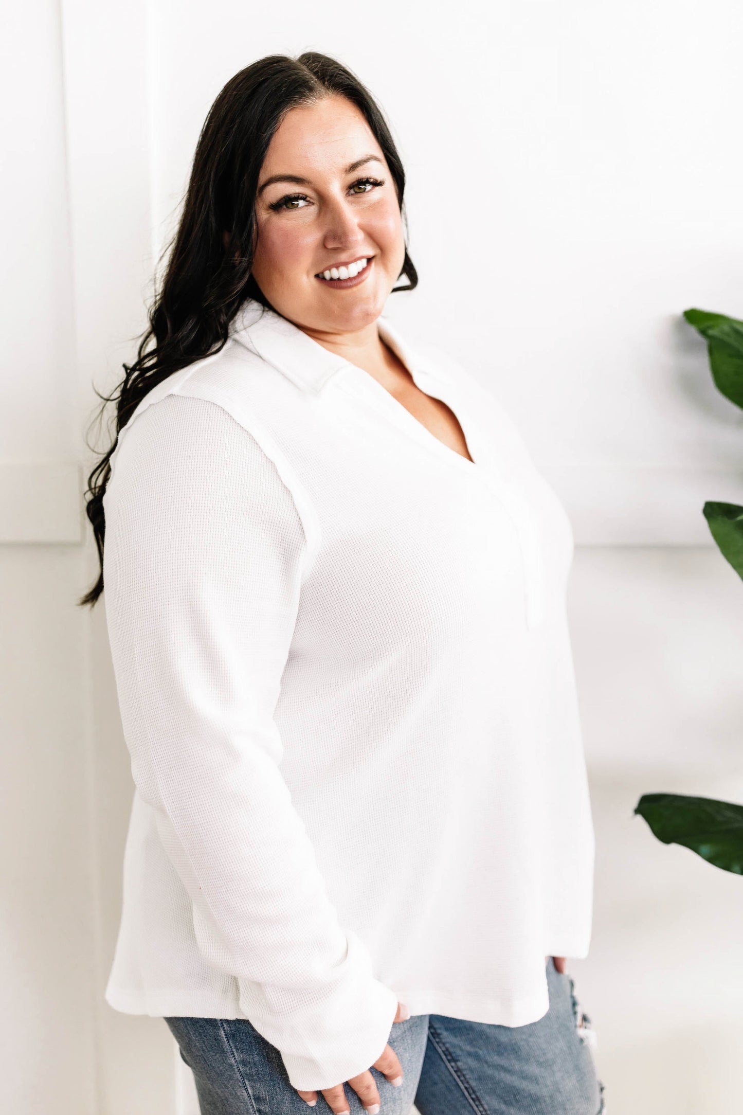 Collared Long Sleeve Thermal Knit Top In White