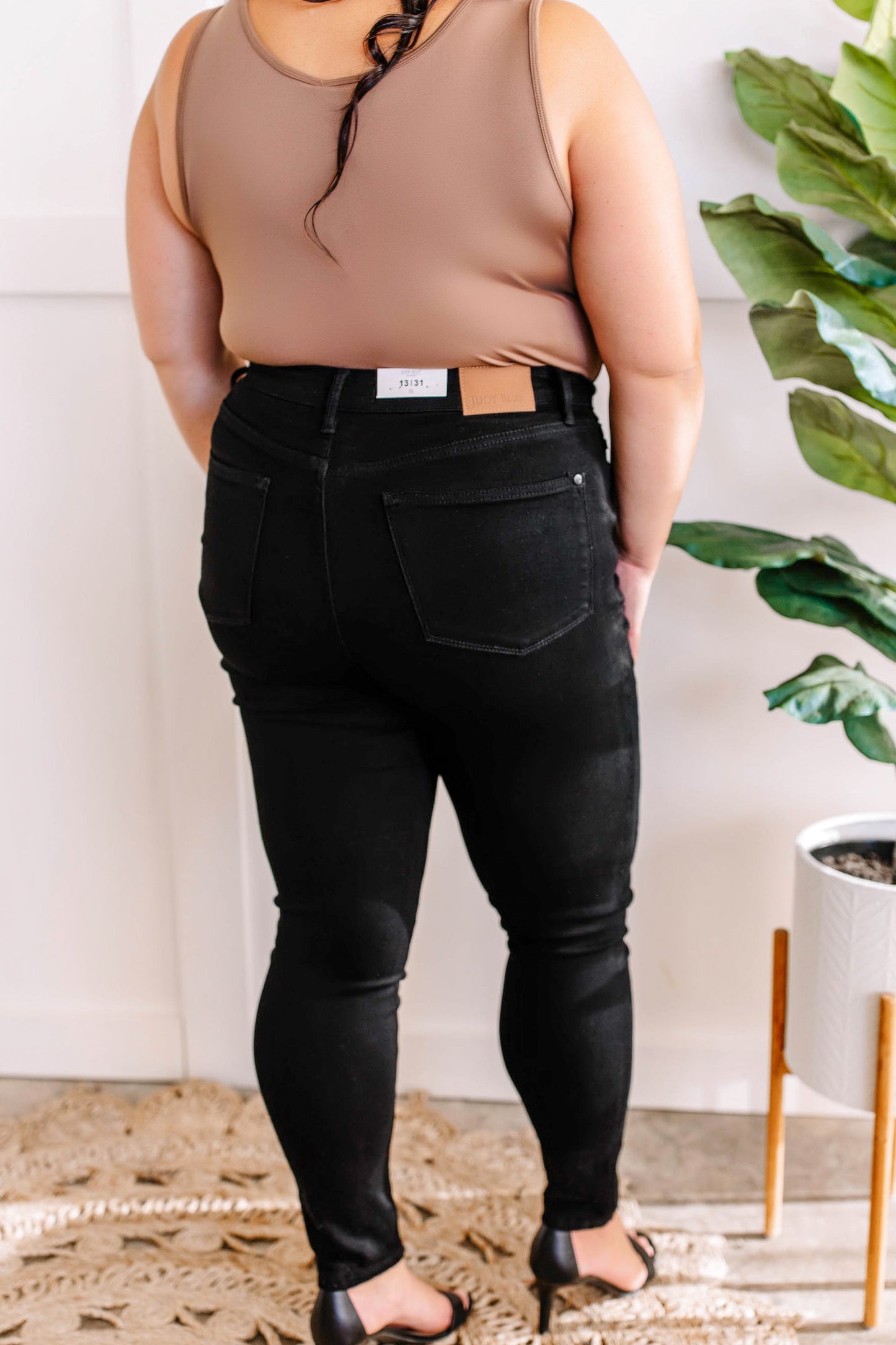 Tummy Control Classic Skinny Black Judy Blue Jeans