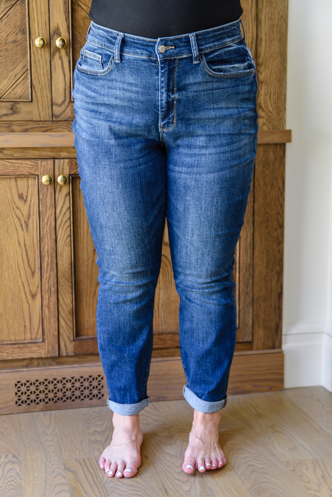 Judy Blue London Midrise Cuffed Boyfriend Jeans