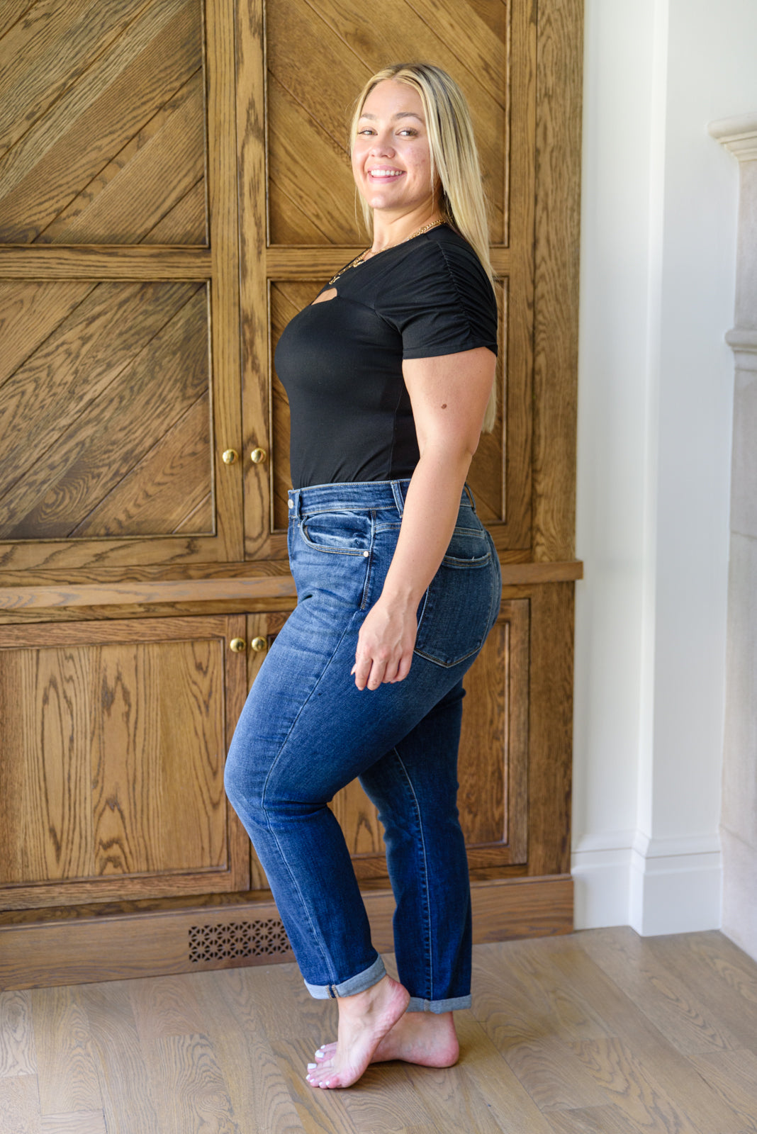 Judy Blue London Midrise Cuffed Boyfriend Jeans