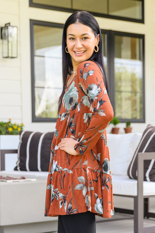 Lovely Meeting Tiered Floral Tunic In Rust