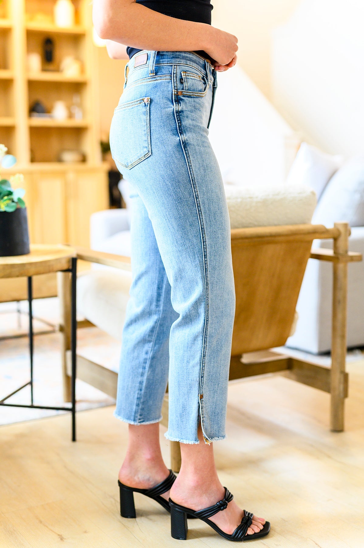 Judy Blue Mid Rise Straight Crop Jeans w/Side Slit