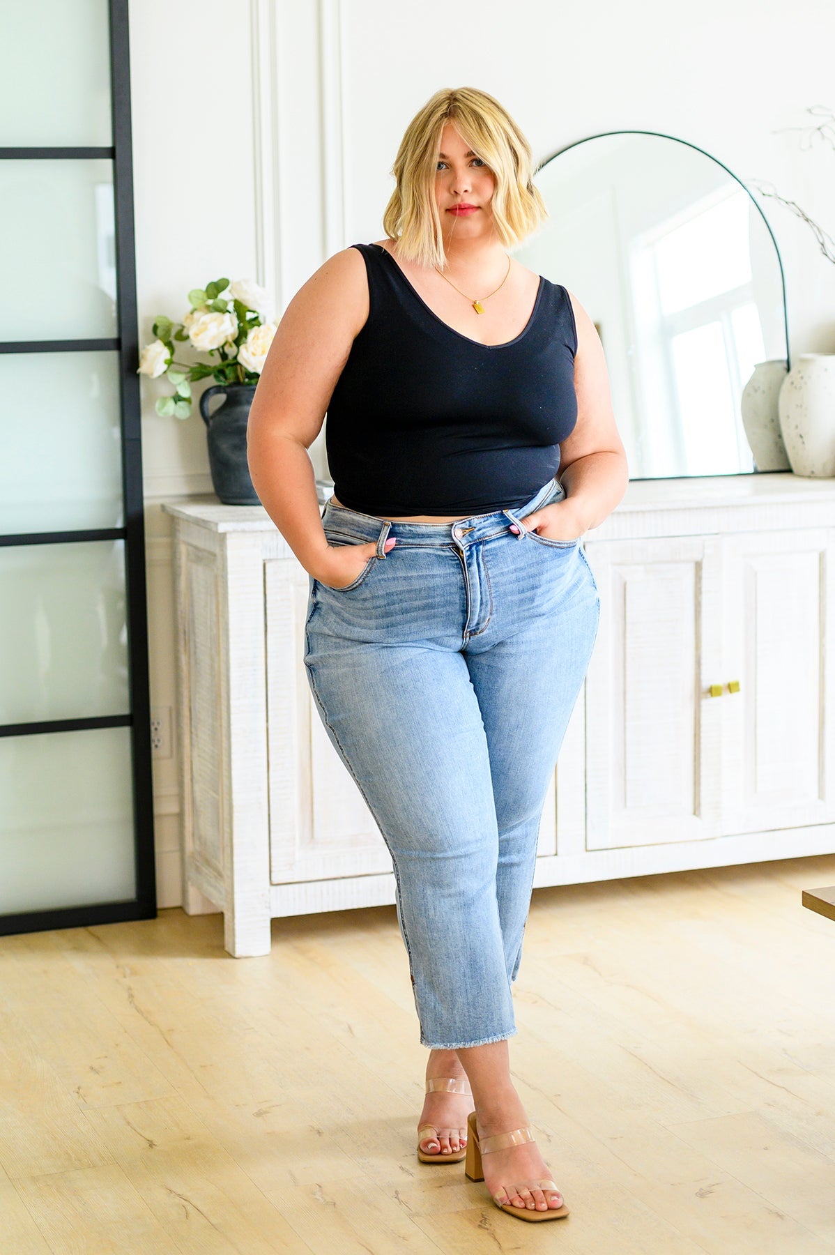Judy Blue Mid Rise Straight Crop Jeans w/Side Slit