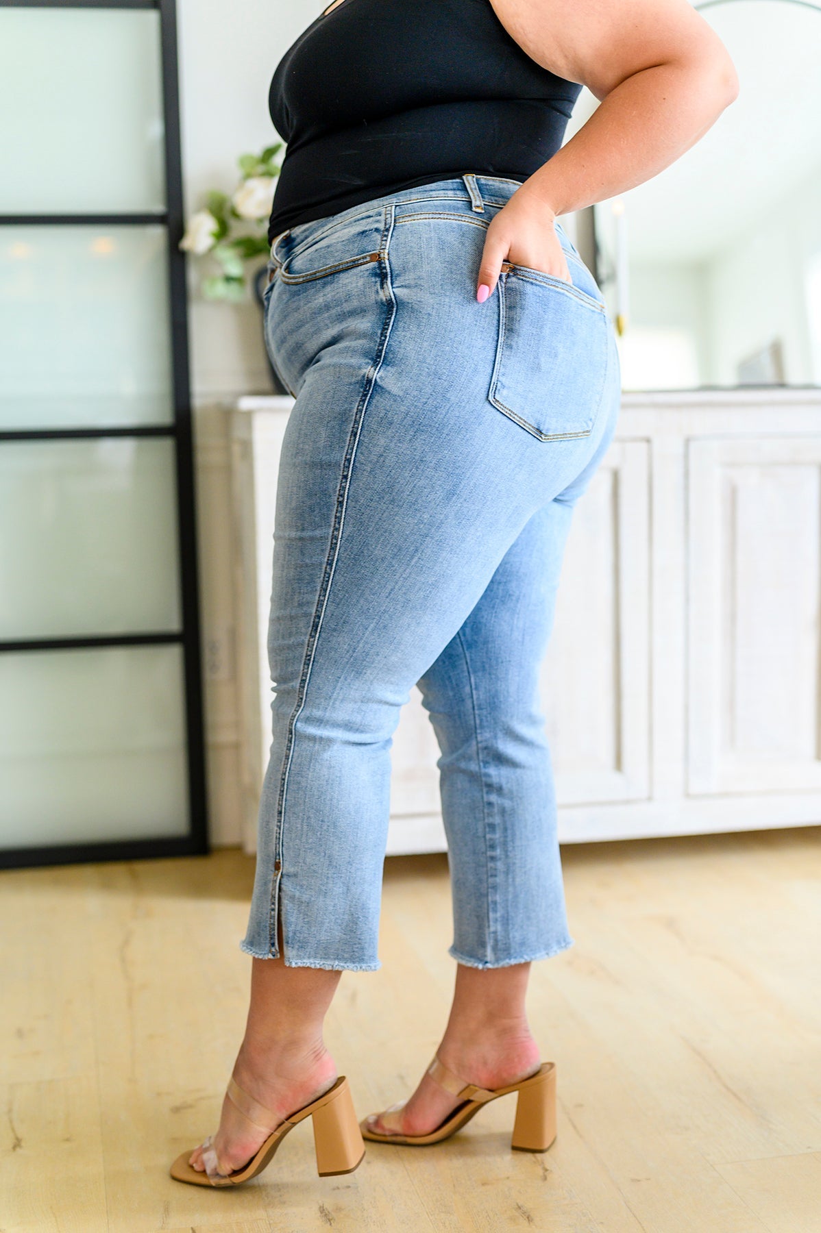 Judy Blue Mid Rise Straight Crop Jeans w/Side Slit