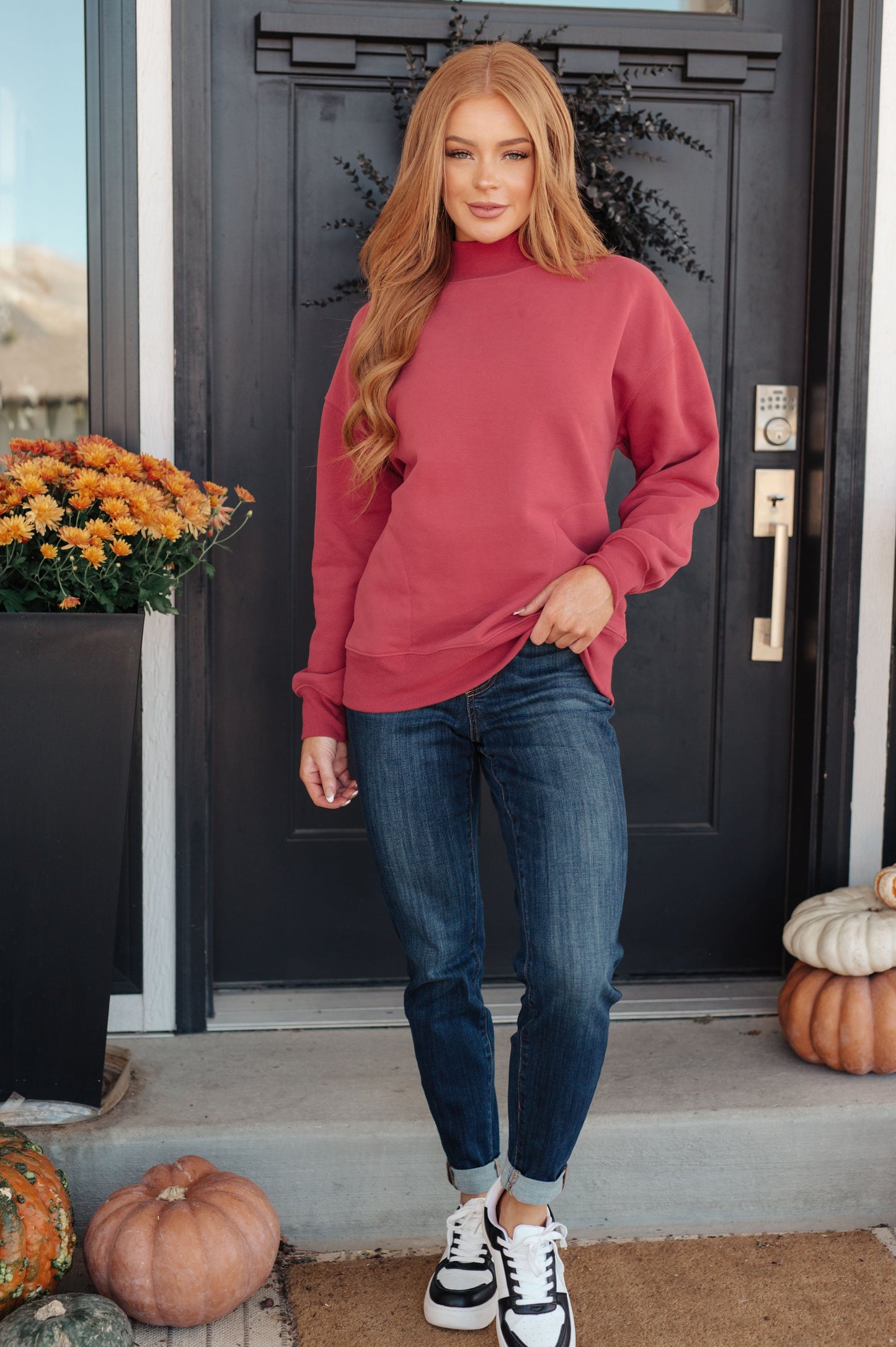 Leena Mock Neck Pullover in Cranberry