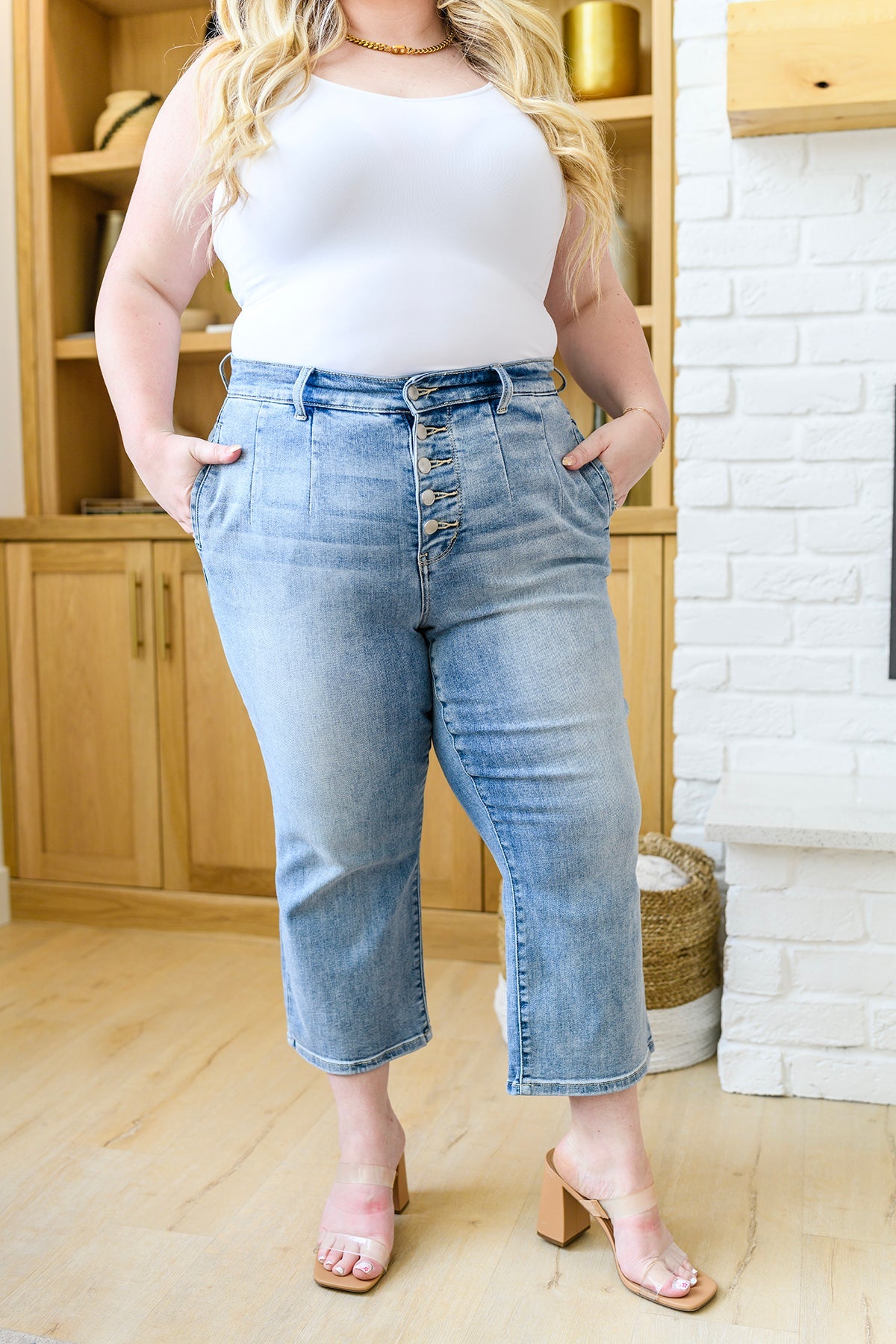 RESTOCK Judy Blue Button Fly Vintage Cropped Wide Leg Jeans