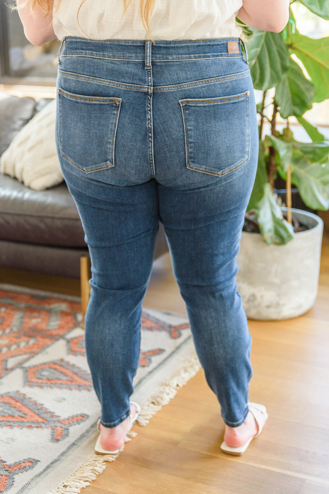 Judy Blue Every Day Mid-Rise Skinny Jeans