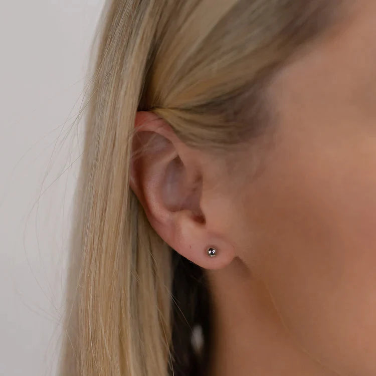 PREORDER: Moselle Stud