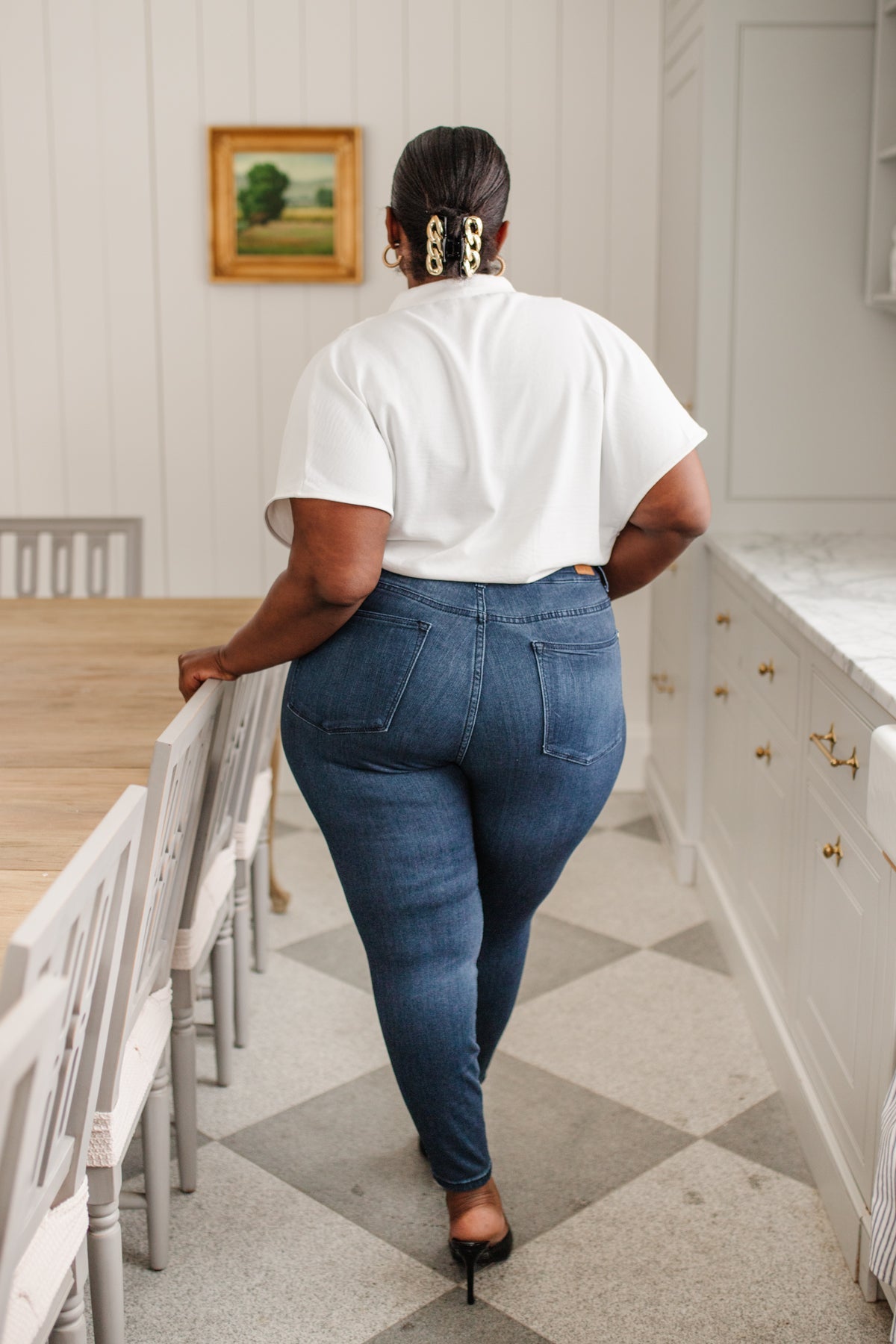 Judy Blue Cooling Mid-Rise Skinny Jeans