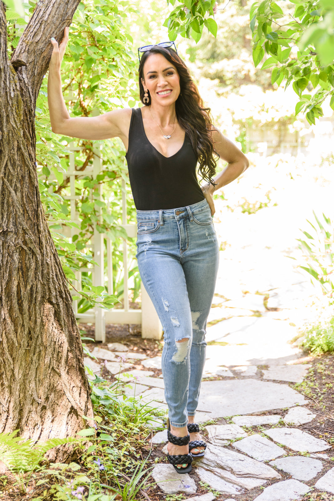 Judy Blue Tummy Control Distressed  Skinny Jeans