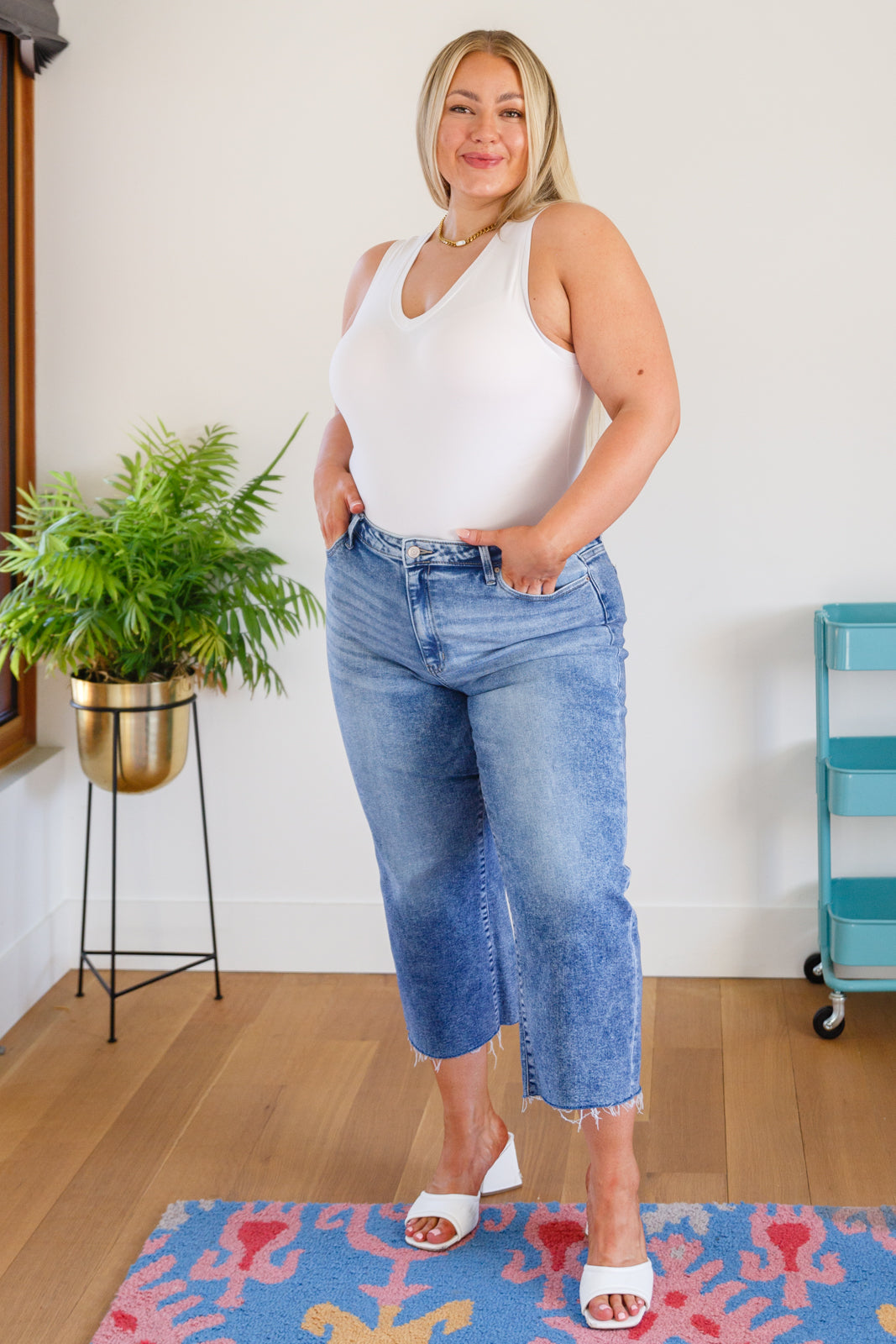 Zenana Raw Hem Wide Leg Cropped Jeans
