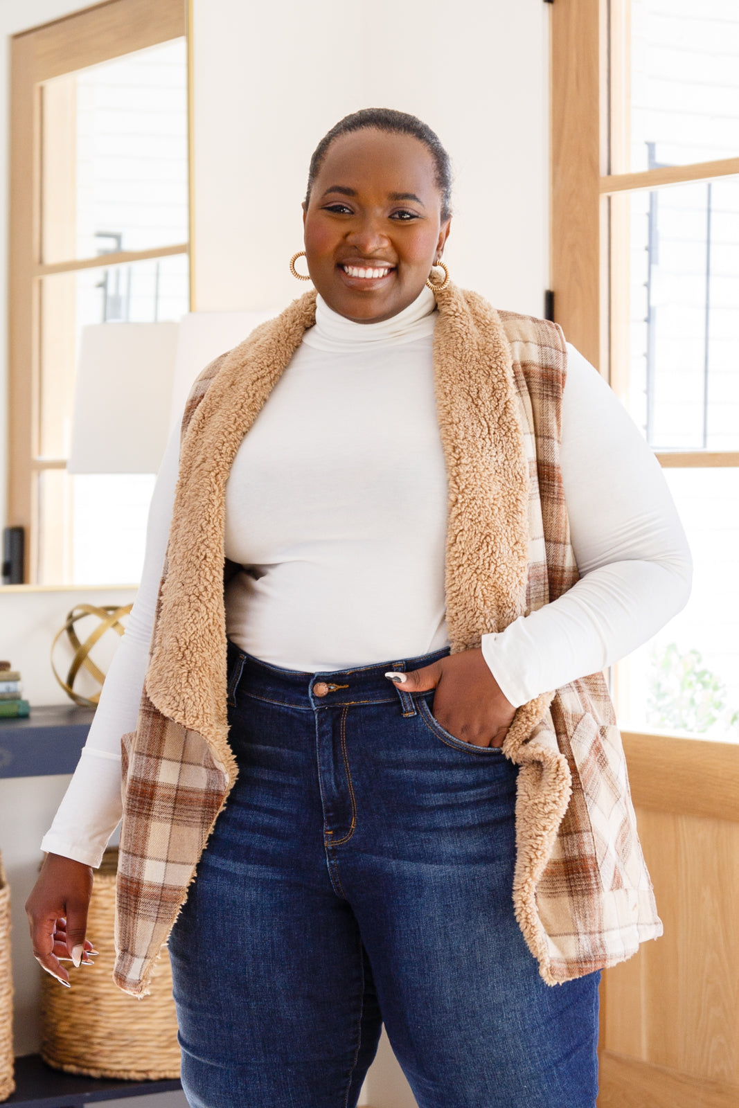 Snug And Stylish Plaid Fur Lined Wide Collar Vest