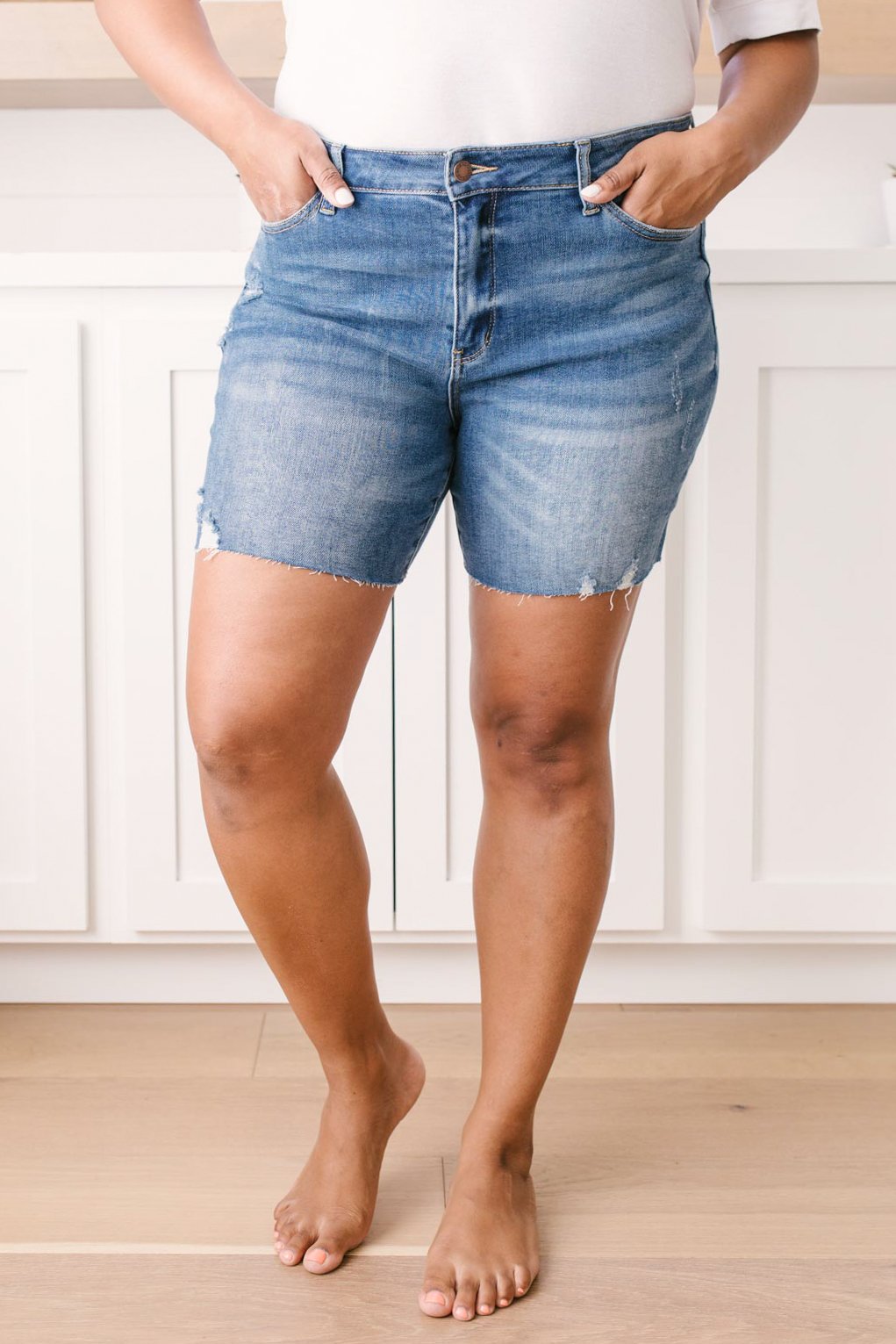 Judy Blue Straight Edge Shorts - Dark Wash
