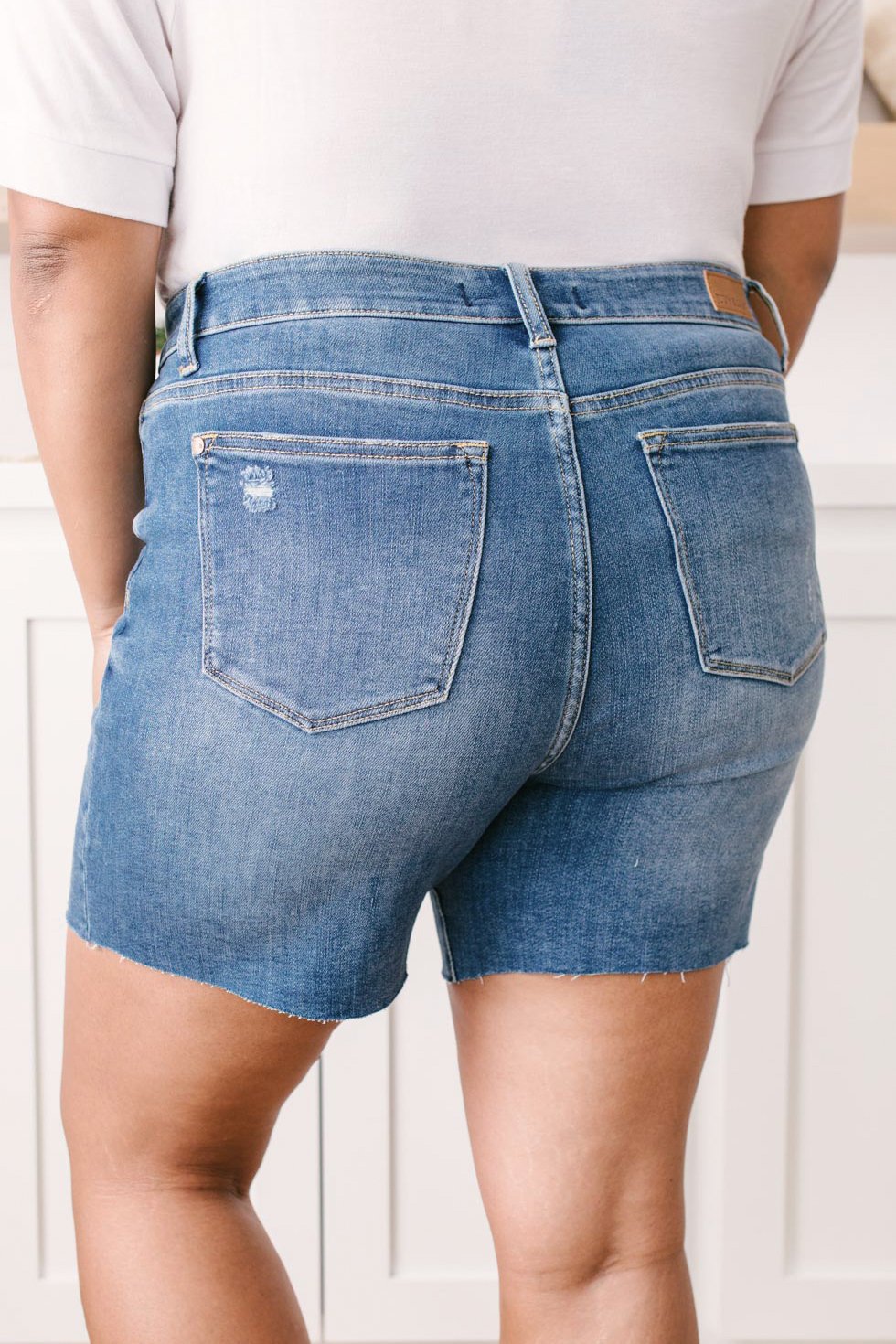 Judy Blue Straight Edge Shorts - Dark Wash