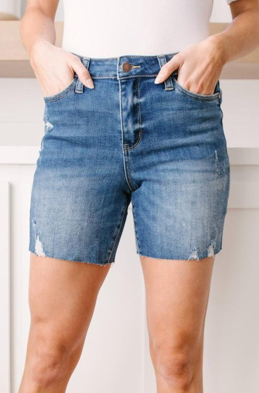 Judy Blue Straight Edge Shorts - Dark Wash
