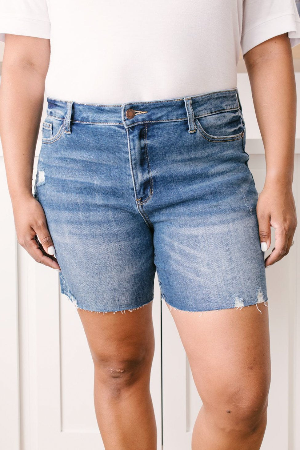 Judy Blue Straight Edge Shorts - Dark Wash