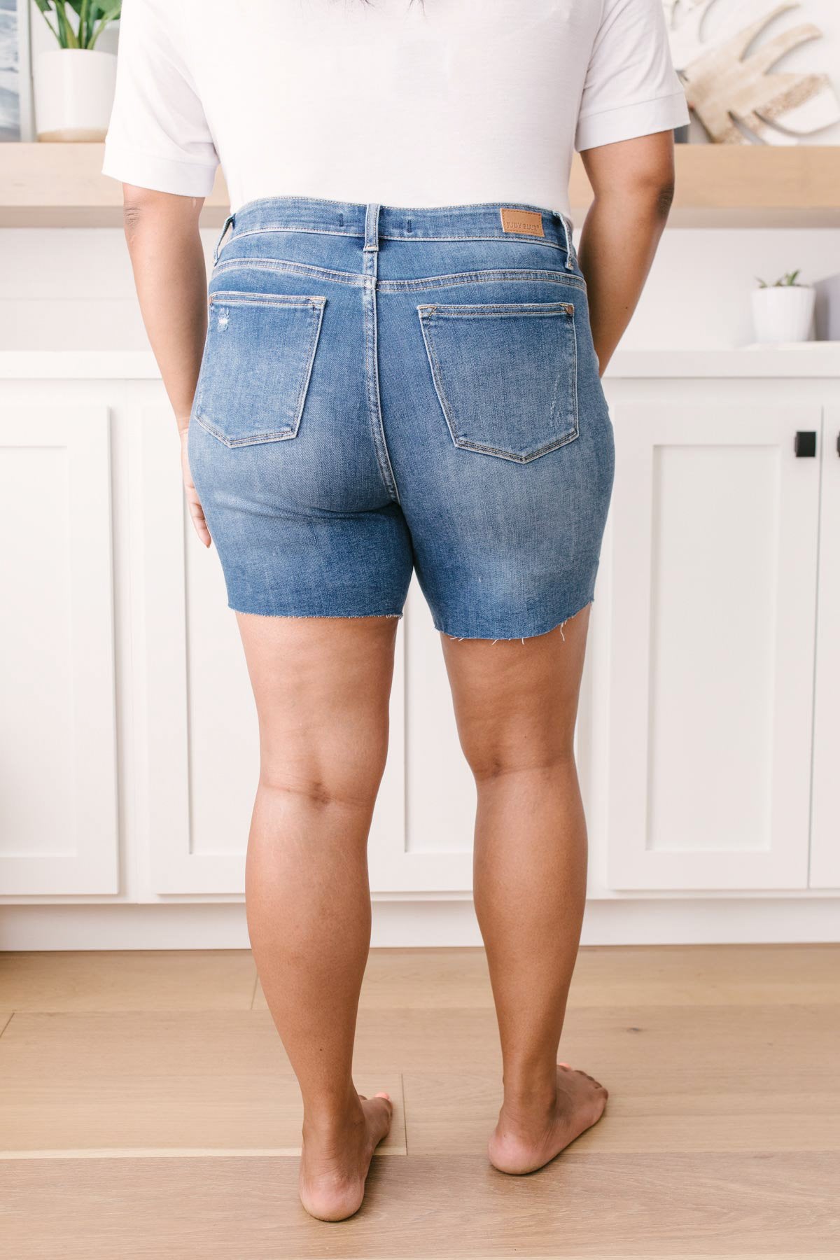 Judy Blue Straight Edge Shorts - Dark Wash
