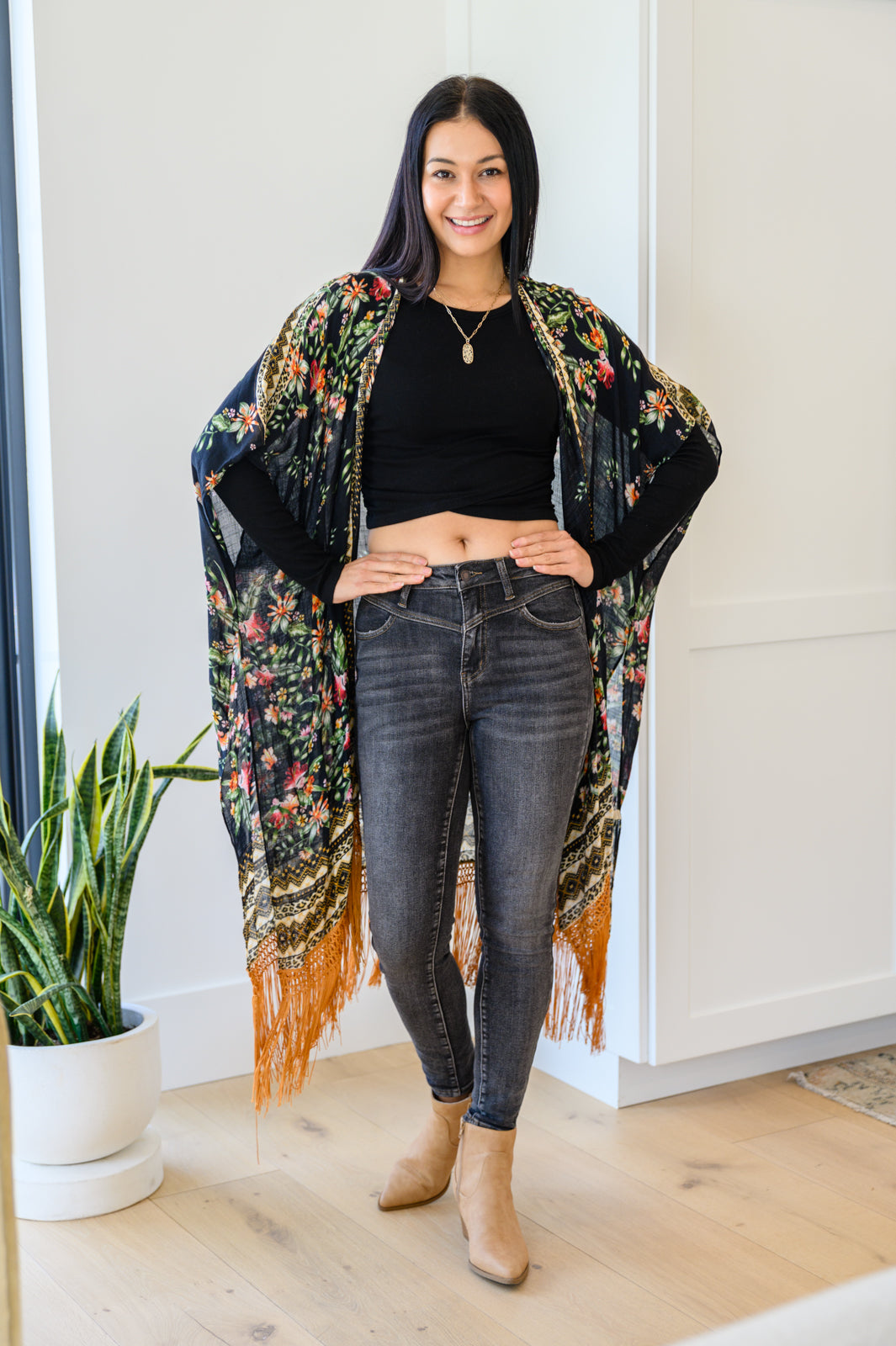 Judy Blue Front Yoke Skinny Black Wash Jeans